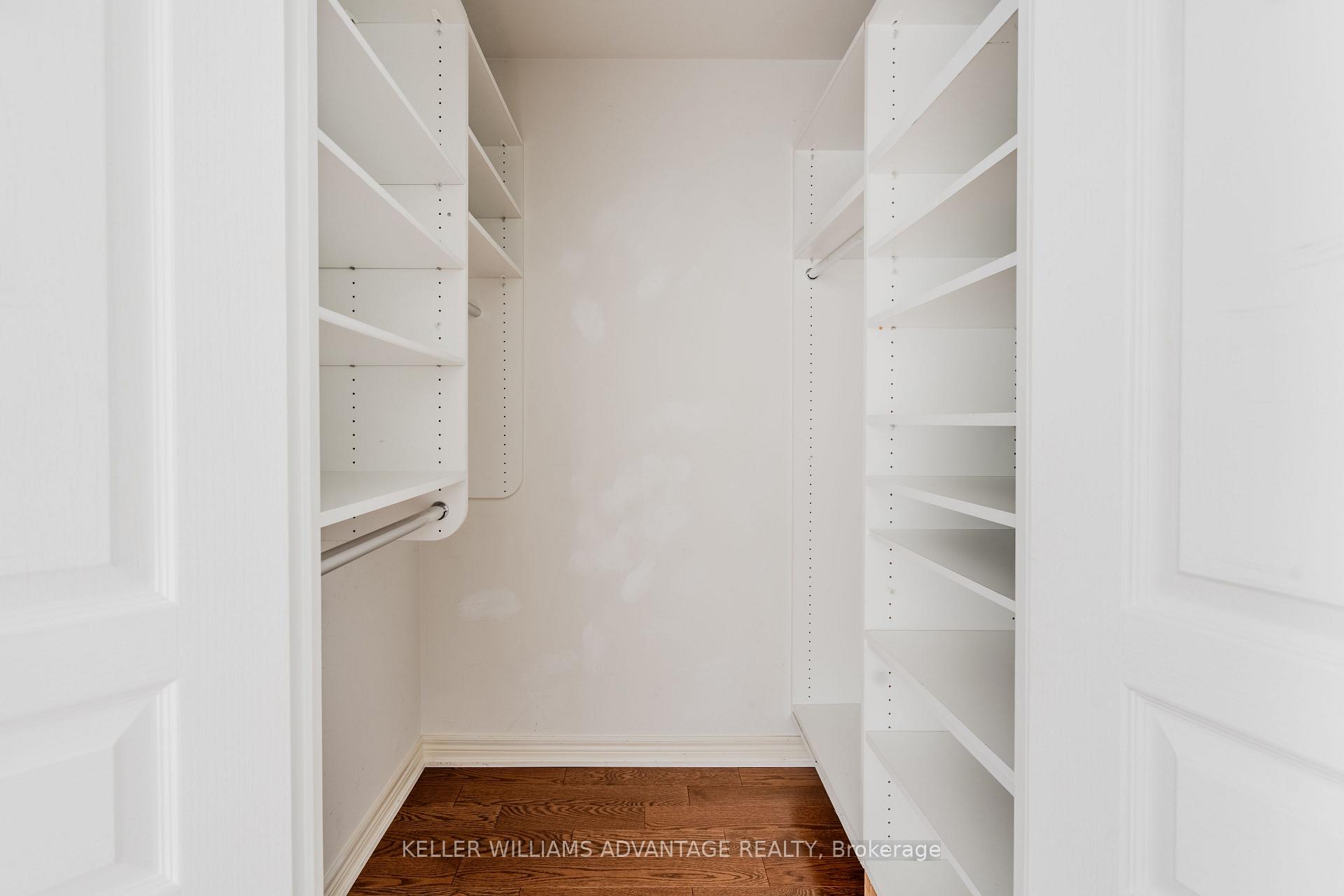 Photo 21 of Unit 321, 9 Boardwalk Drive, Toronto, The Beaches — HOMEH