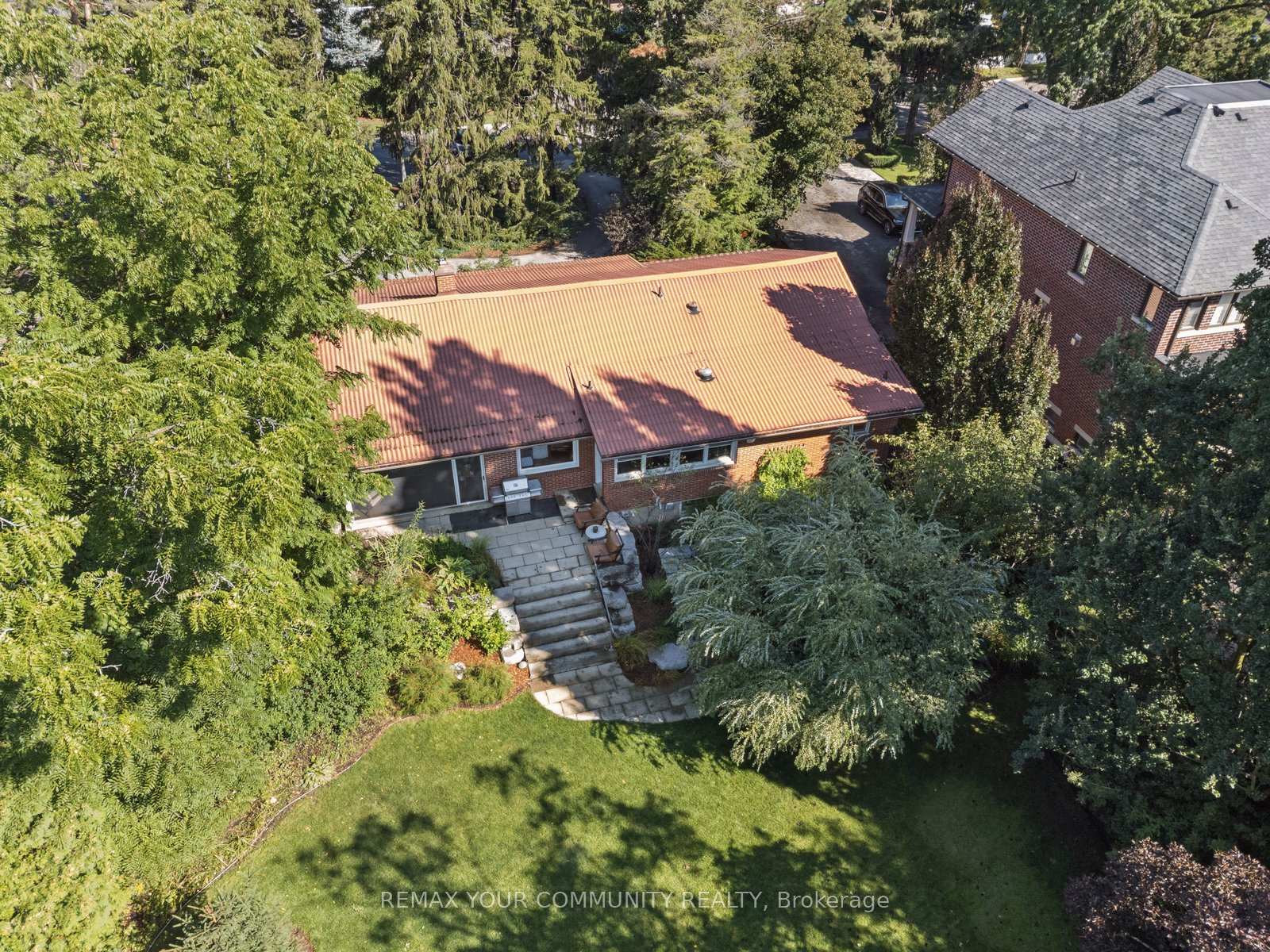 Photo 1 of 238 Mill Street, Richmond Hill, Mill Pond — HOMEH