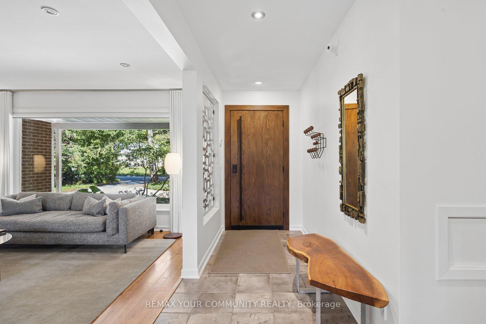 Photo 6 of 238 Mill Street, Richmond Hill, Mill Pond — HOMEH