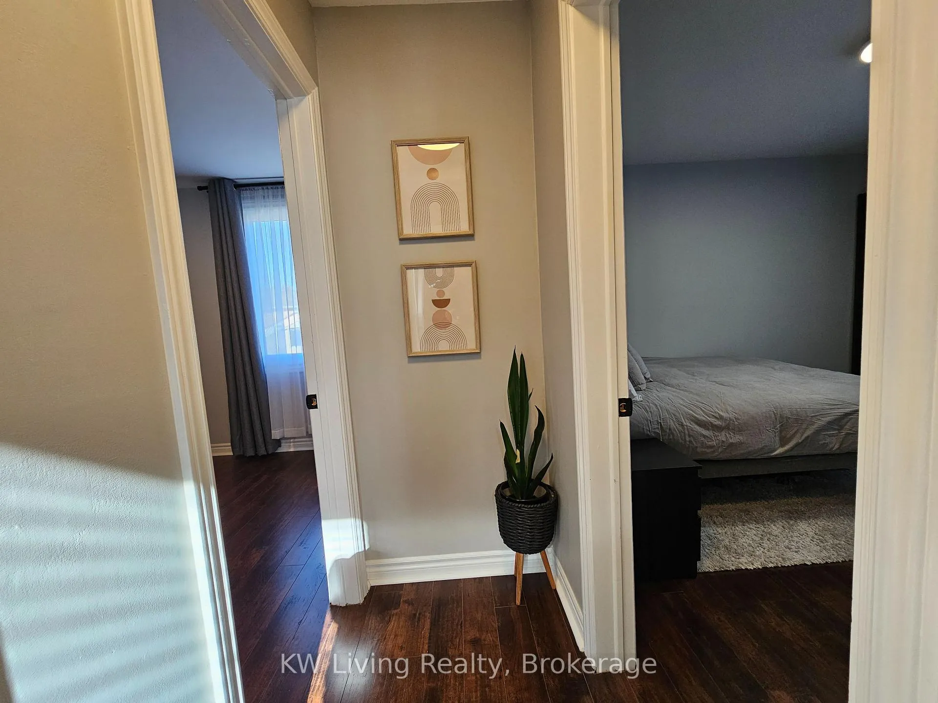 Photo 9 of 601 Perry Street, Whitby, Downtown Whitby — HOMEH
