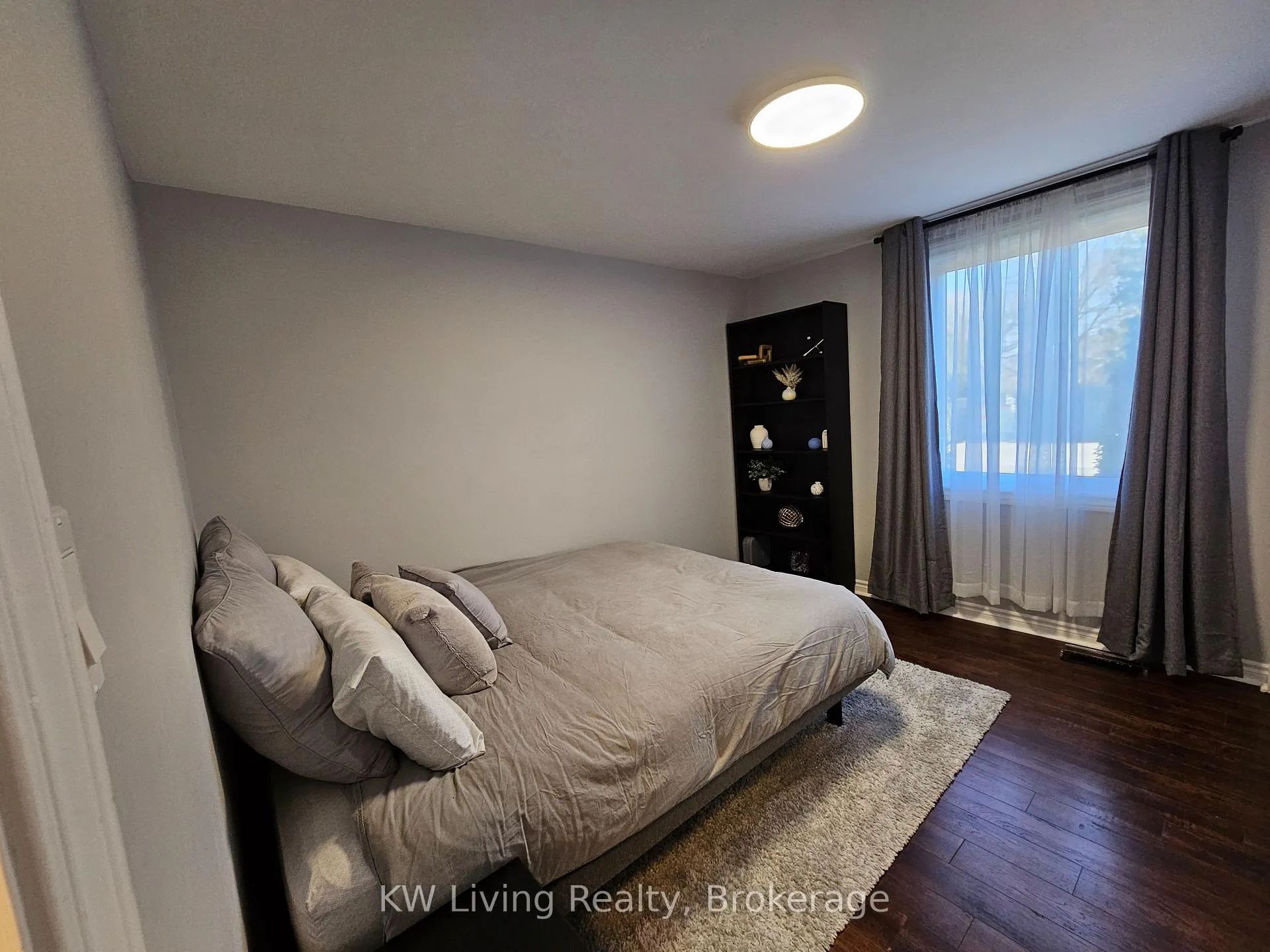 Photo 12 of 601 Perry Street, Whitby, Downtown Whitby — HOMEH