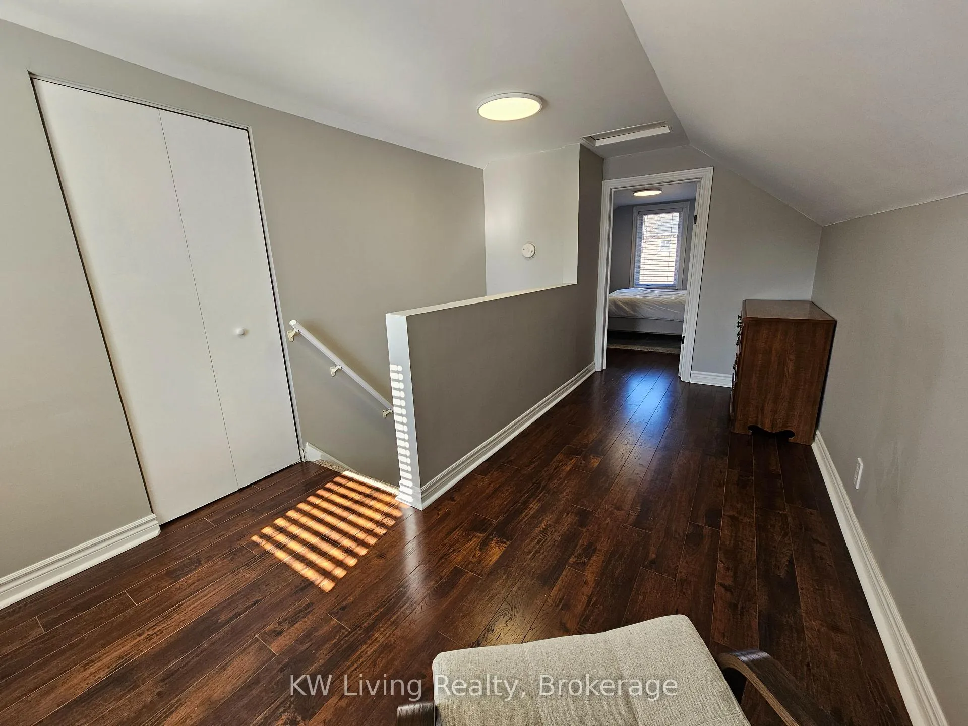 Photo 17 of 601 Perry Street, Whitby, Downtown Whitby — HOMEH