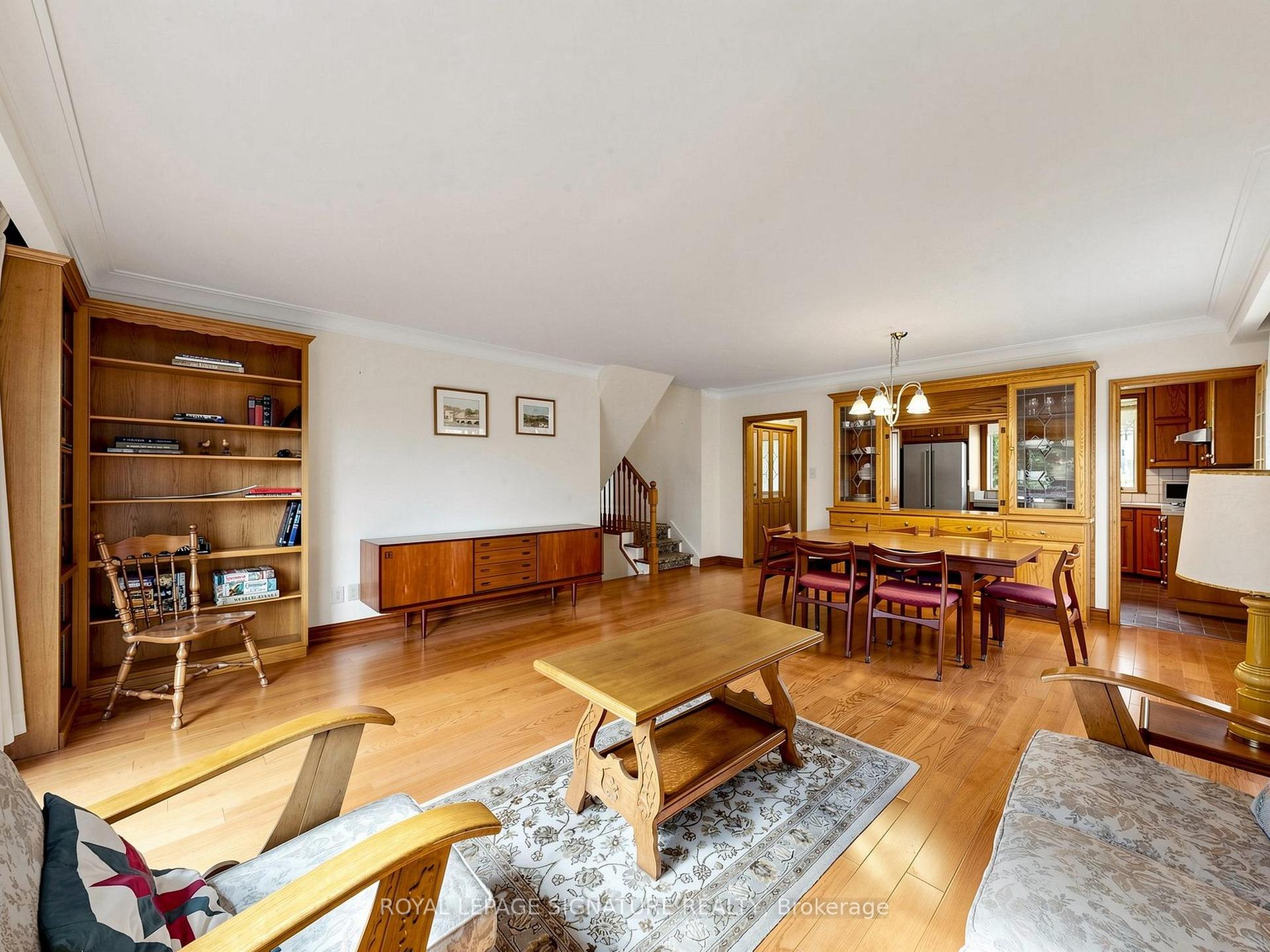 Photo 8 of 8 Ternhill Crescent, North York, Banbury-Don Mills — HOMEH