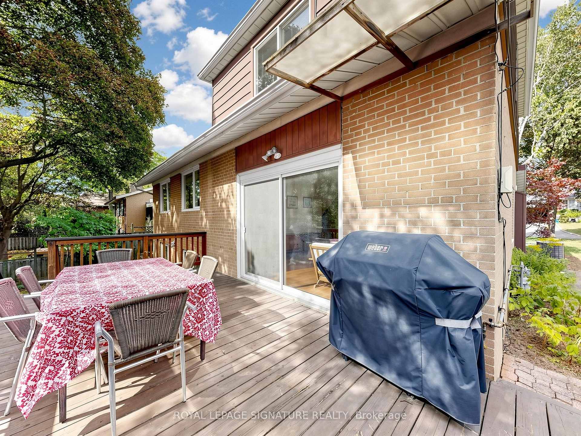Photo 42 of 8 Ternhill Crescent, North York, Banbury-Don Mills — HOMEH