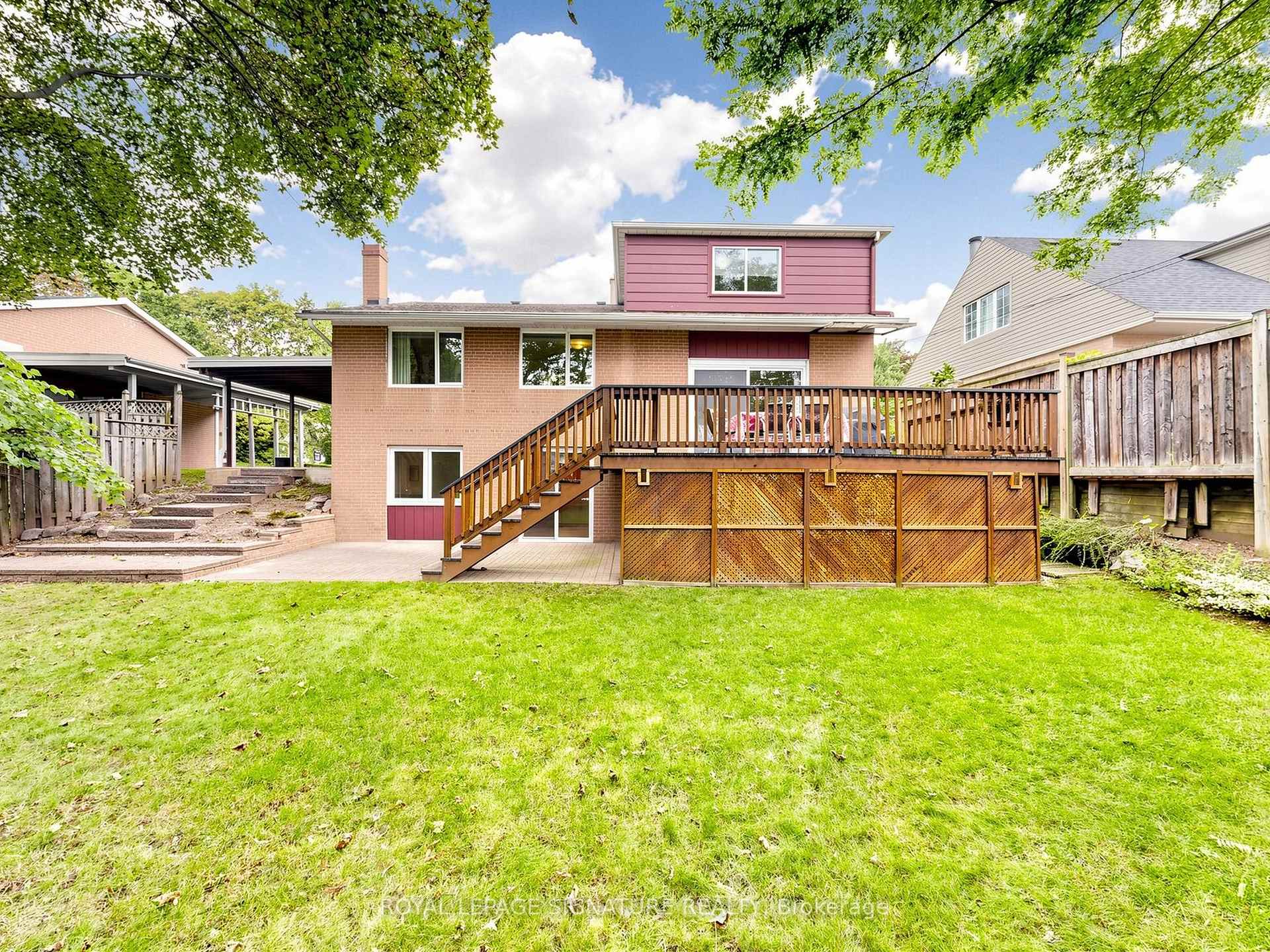 Photo 44 of 8 Ternhill Crescent, North York, Banbury-Don Mills — HOMEH