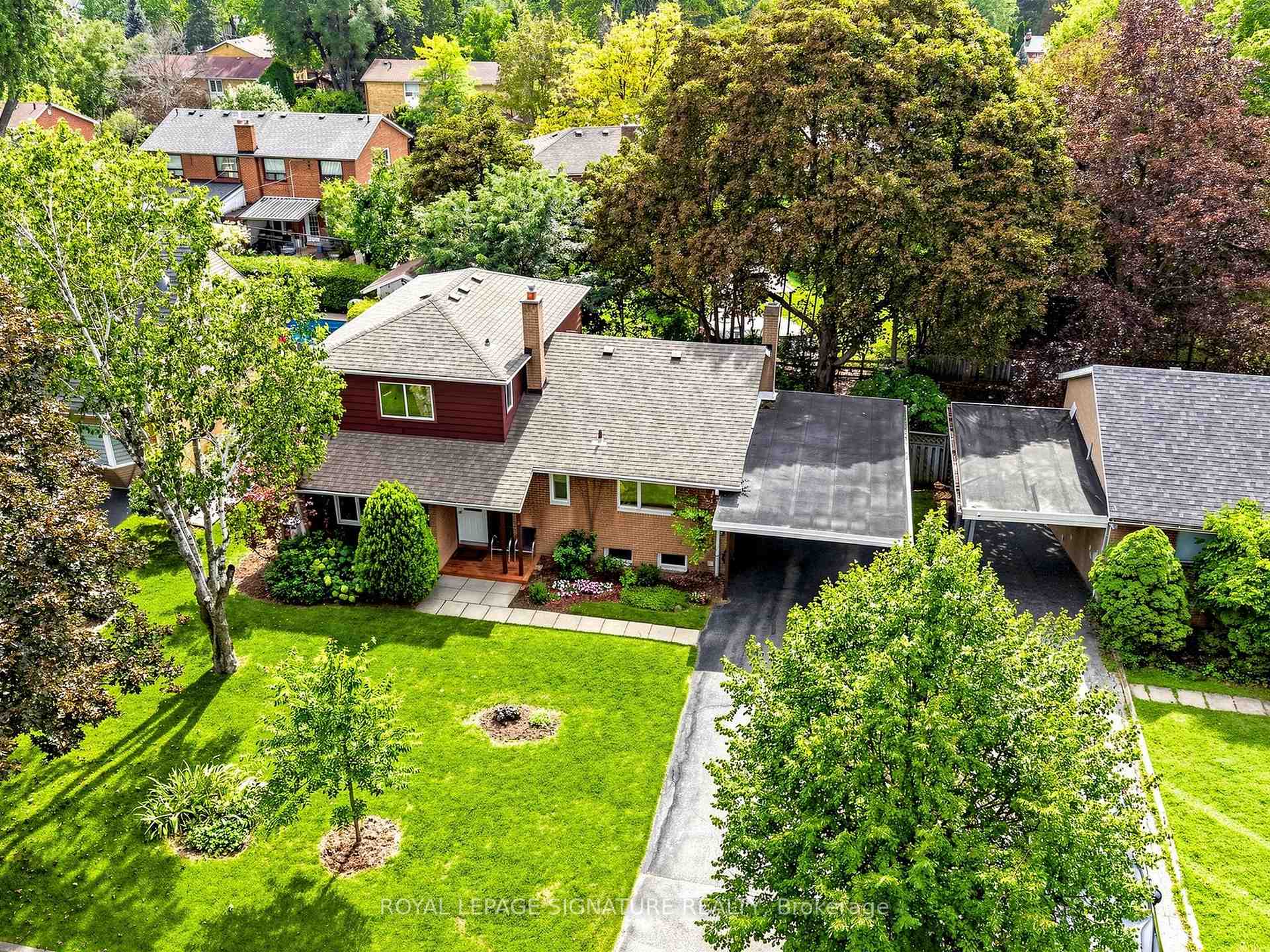Photo 46 of 8 Ternhill Crescent, North York, Banbury-Don Mills — HOMEH