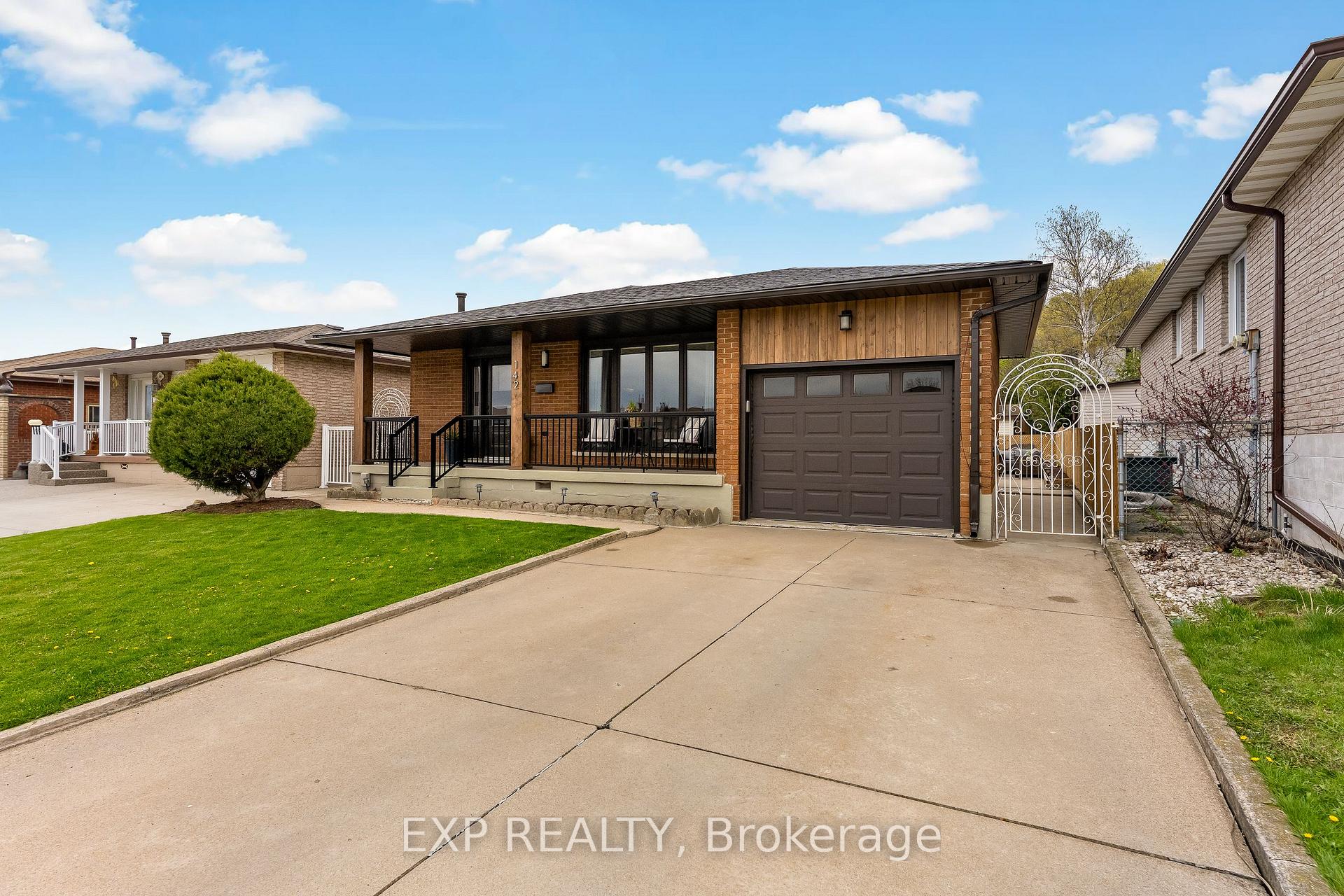 Photo of 142 Marcella Crescent
