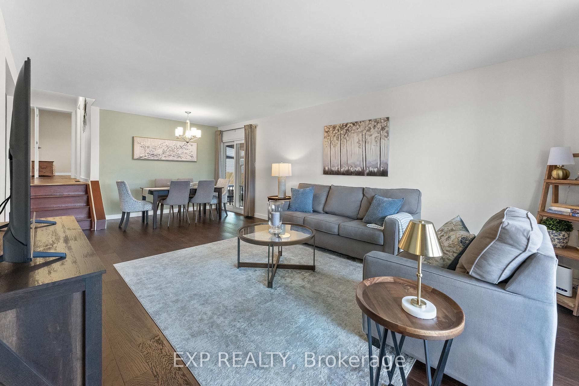 Photo 14 of 142 Marcella Crescent, Hamilton, Gershome — HOMEH