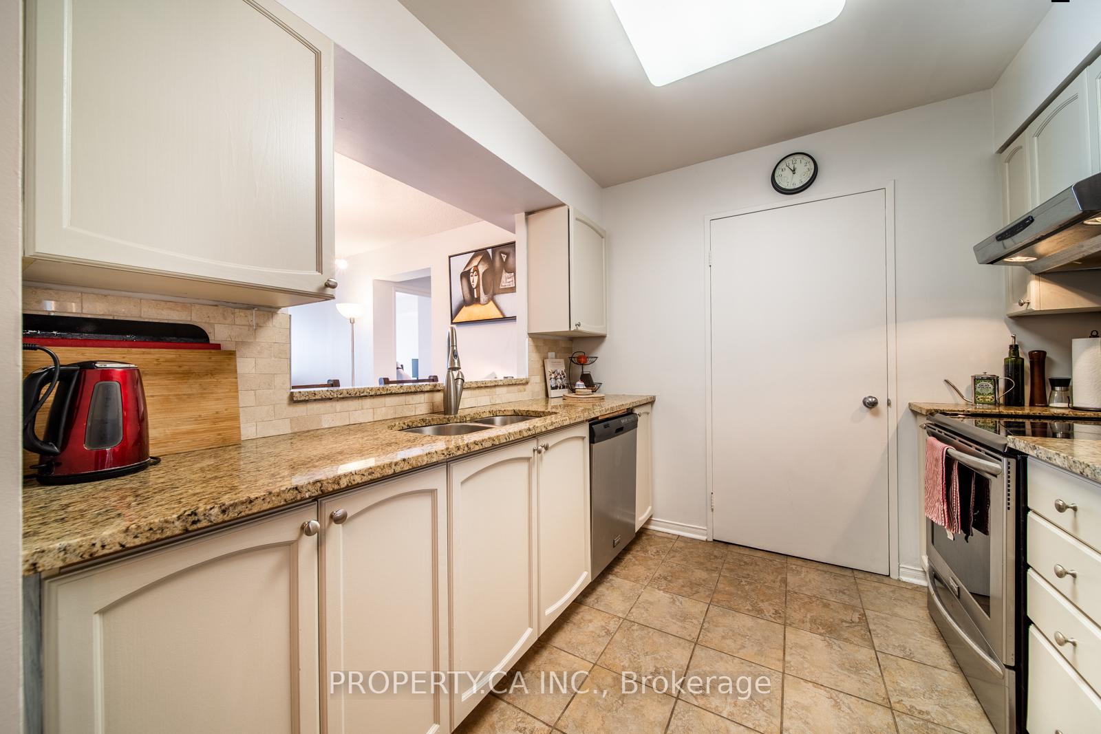Photo 4 of Unit 608, 70 Mill Street, Toronto, Waterfront Communities — HOMEH