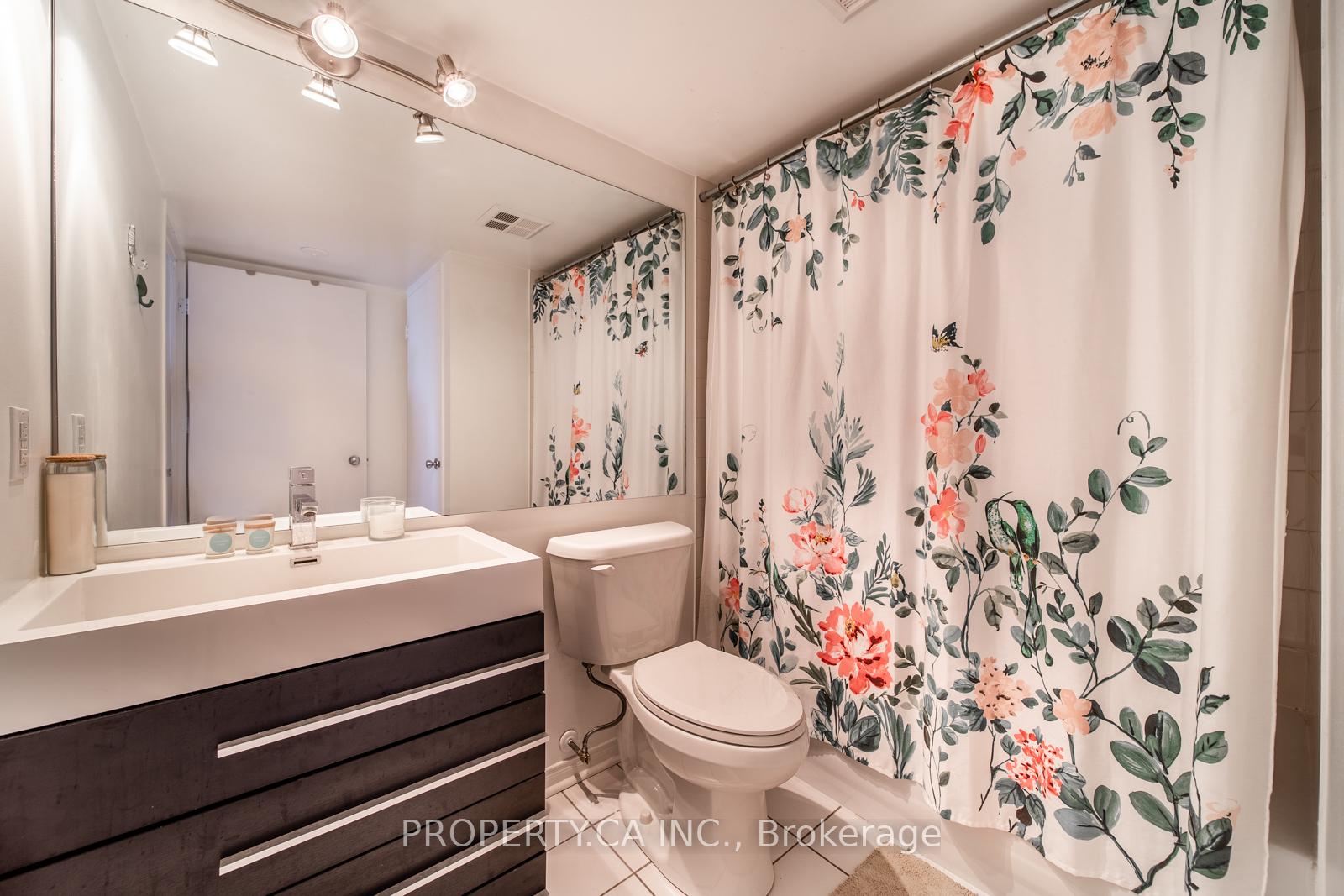 Photo 16 of Unit 608, 70 Mill Street, Toronto, Waterfront Communities — HOMEH