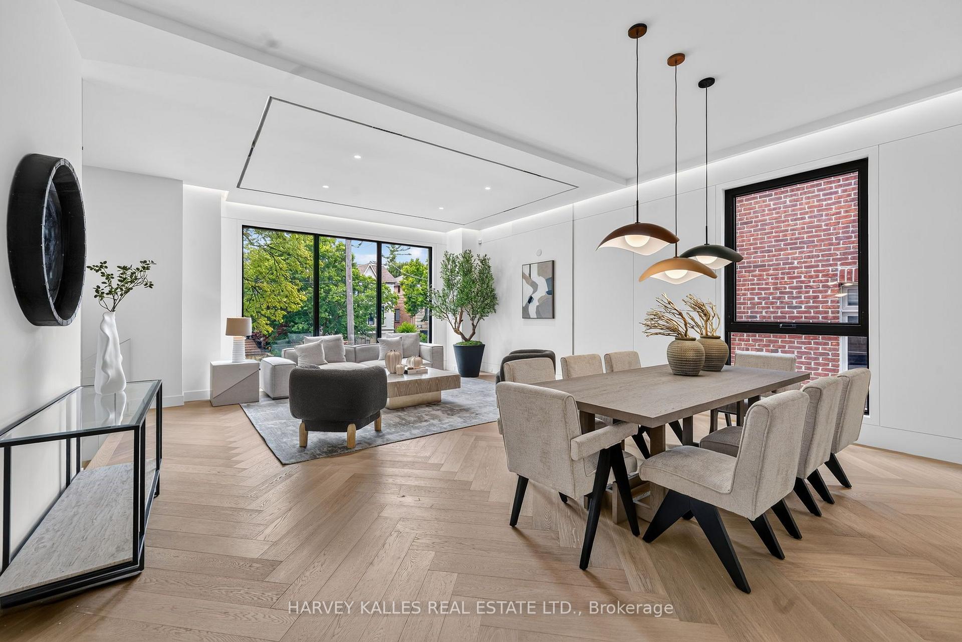 Photo 5 of 451 Cranbrooke Avenue, Toronto, Bedford Park-Nortown — HOMEH