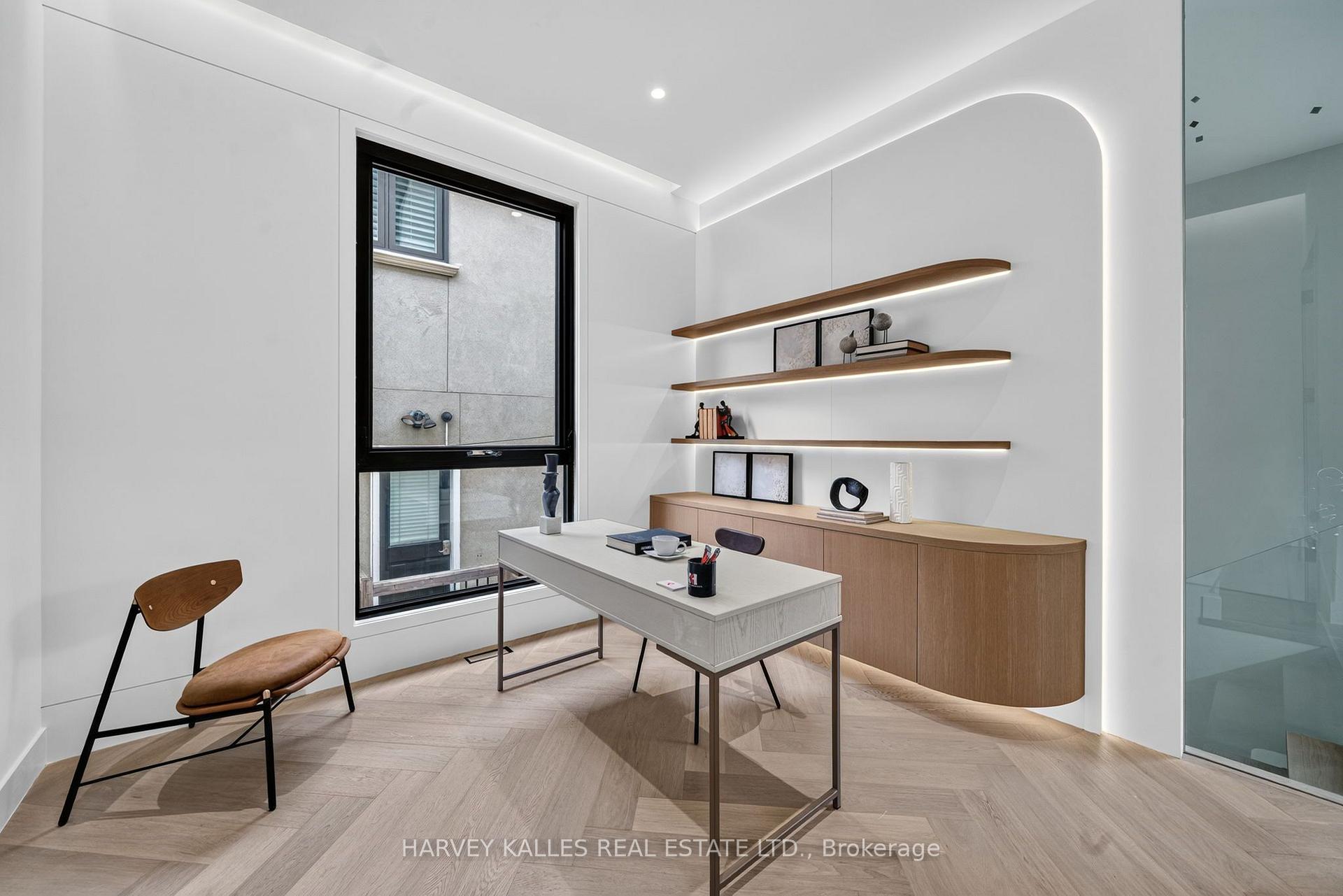Photo 6 of 451 Cranbrooke Avenue, Toronto, Bedford Park-Nortown — HOMEH