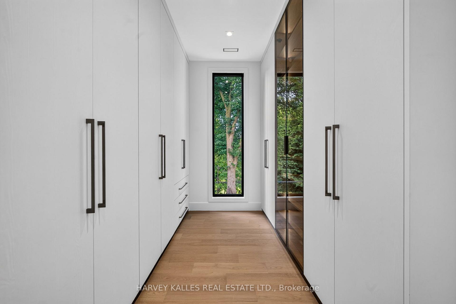 Photo 19 of 451 Cranbrooke Avenue, Toronto, Bedford Park-Nortown — HOMEH