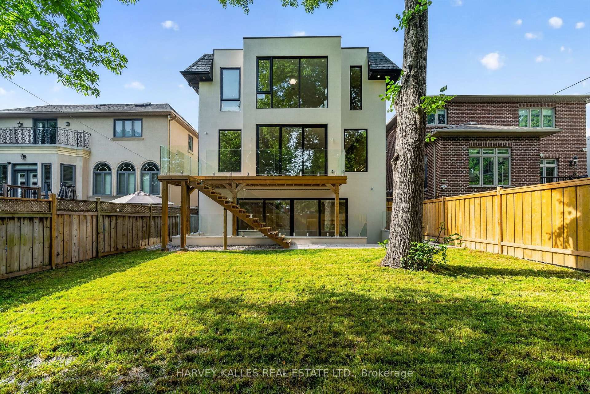 Photo 28 of 451 Cranbrooke Avenue, Toronto, Bedford Park-Nortown — HOMEH