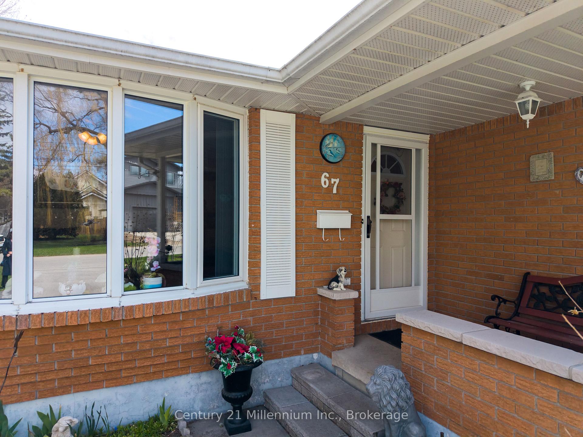 Photo 4 of 67 East Street E, Collingwood — HOMEH