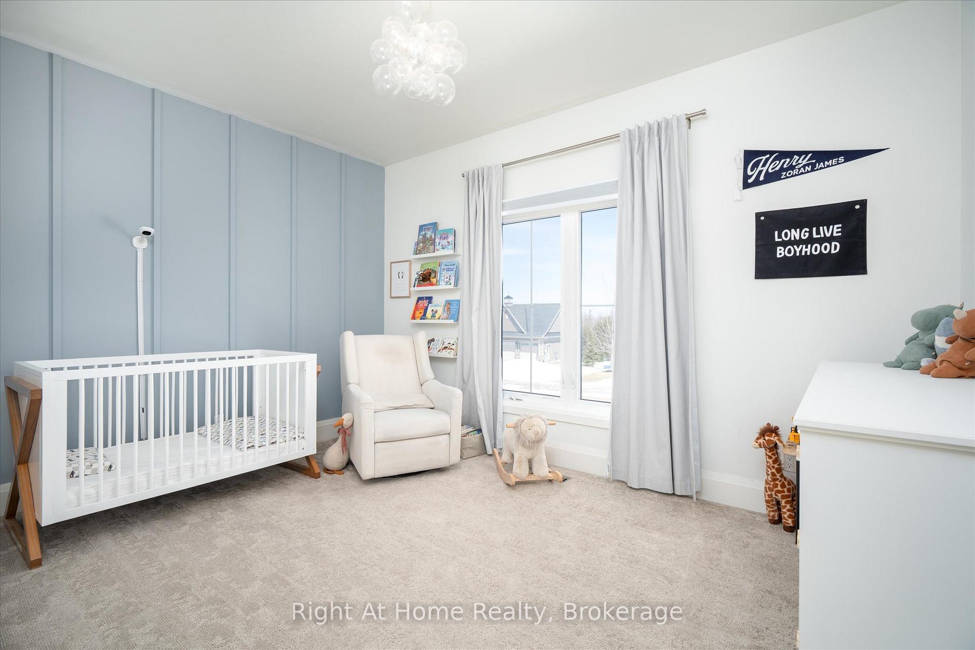 Photo 20 of 16 Gelderland Crescent, Oro-Medonte, Rural Oro-Medonte — HOMEH