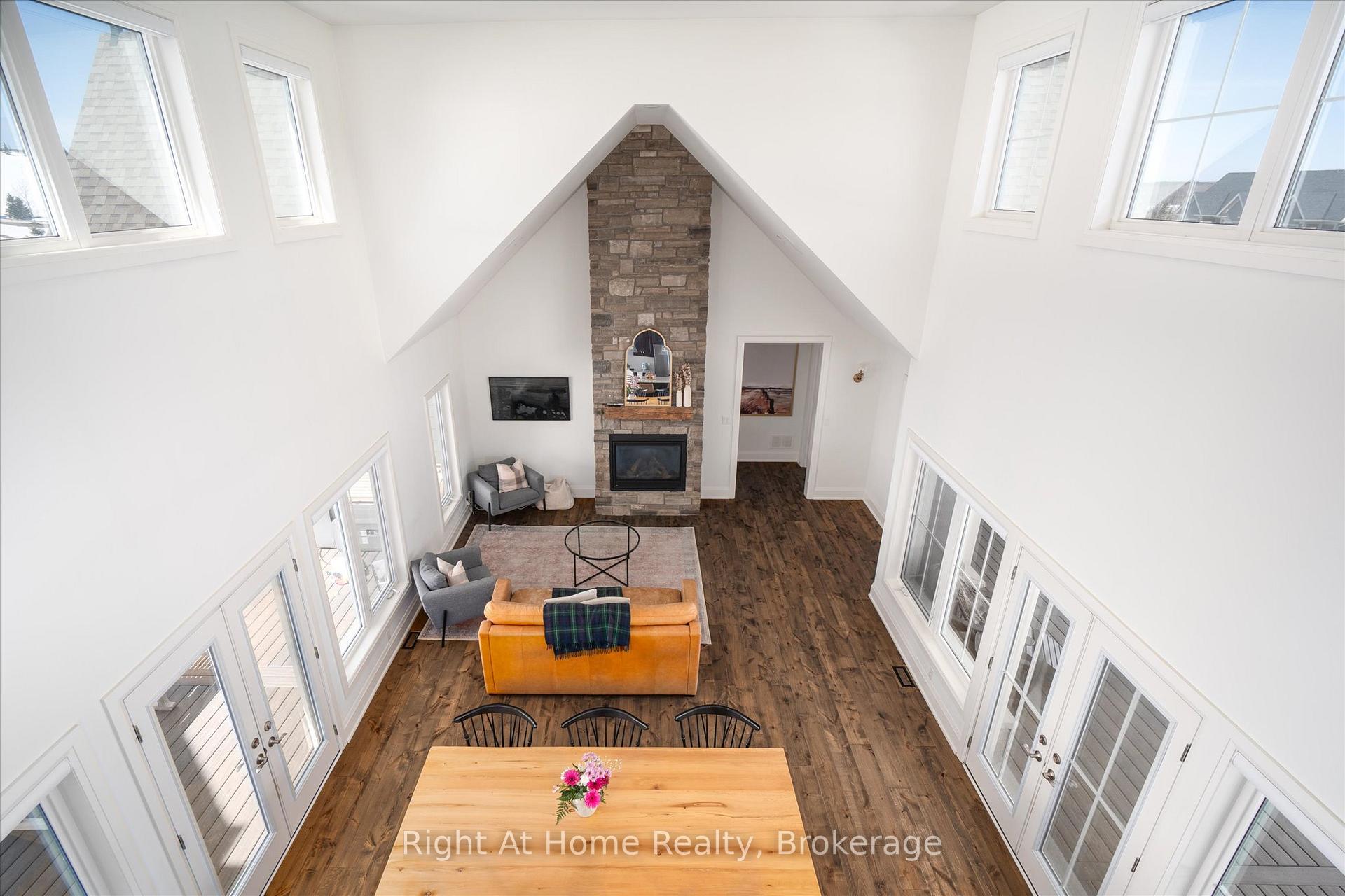 Photo 24 of 16 Gelderland Crescent, Oro-Medonte, Rural Oro-Medonte — HOMEH