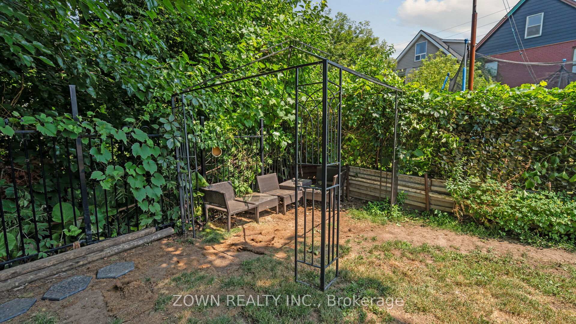 Photo 35 of 64 Sheaffe Street, Hamilton, Central — HOMEH