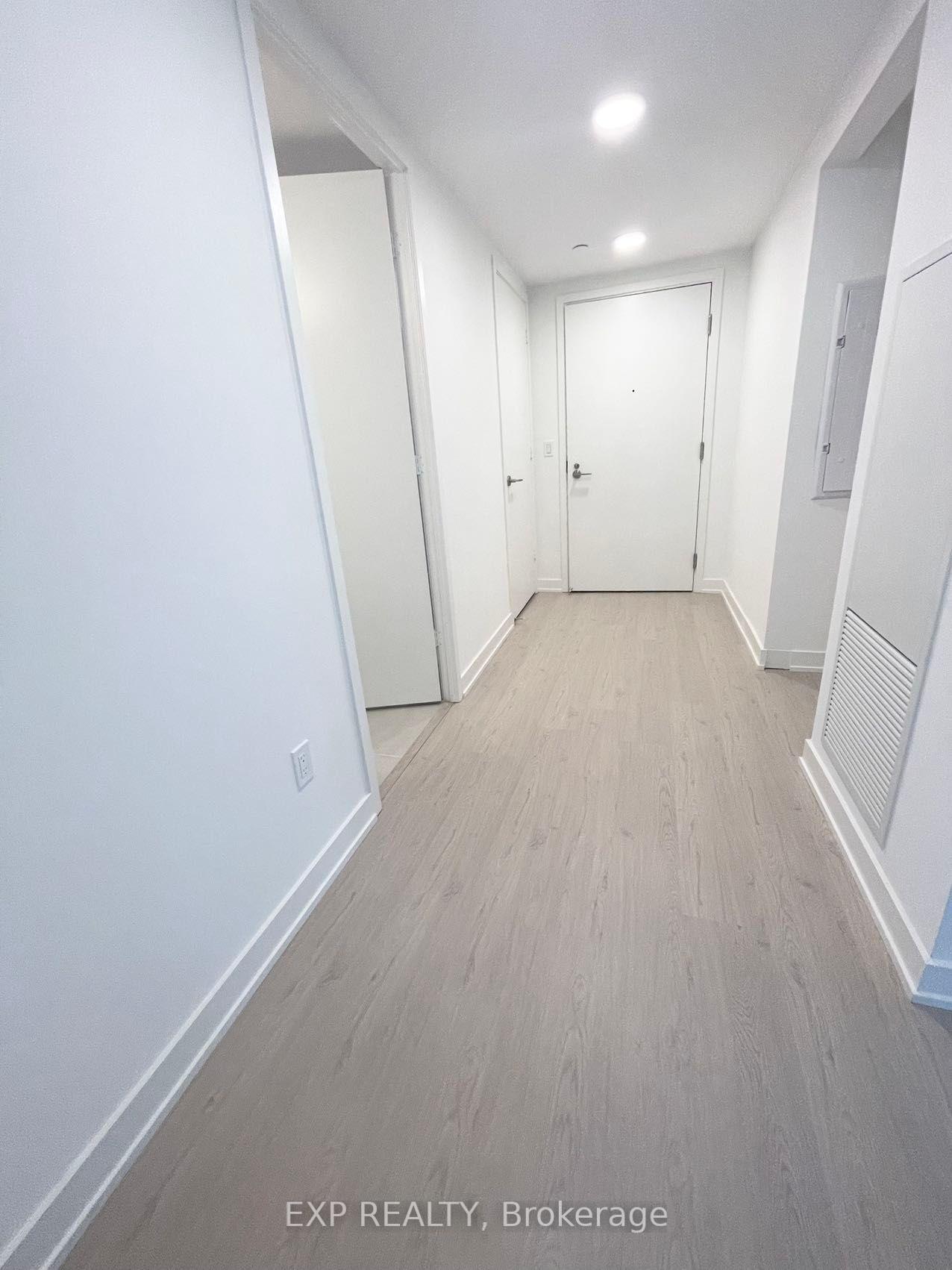 Photo 3 of Unit 1104, 65 Mutual Street, Toronto, Church-Yonge Corridor — HOMEH