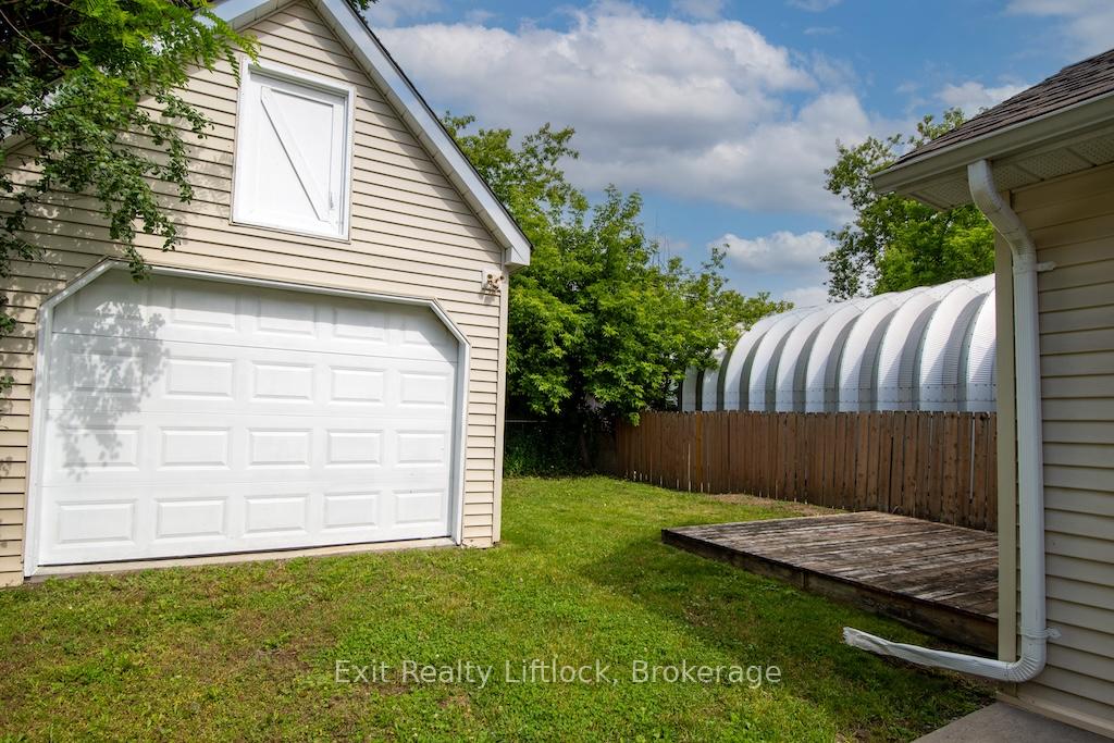 Photo 27 of 849 Water Street, Peterborough, Northcrest Ward 5 — HOMEH