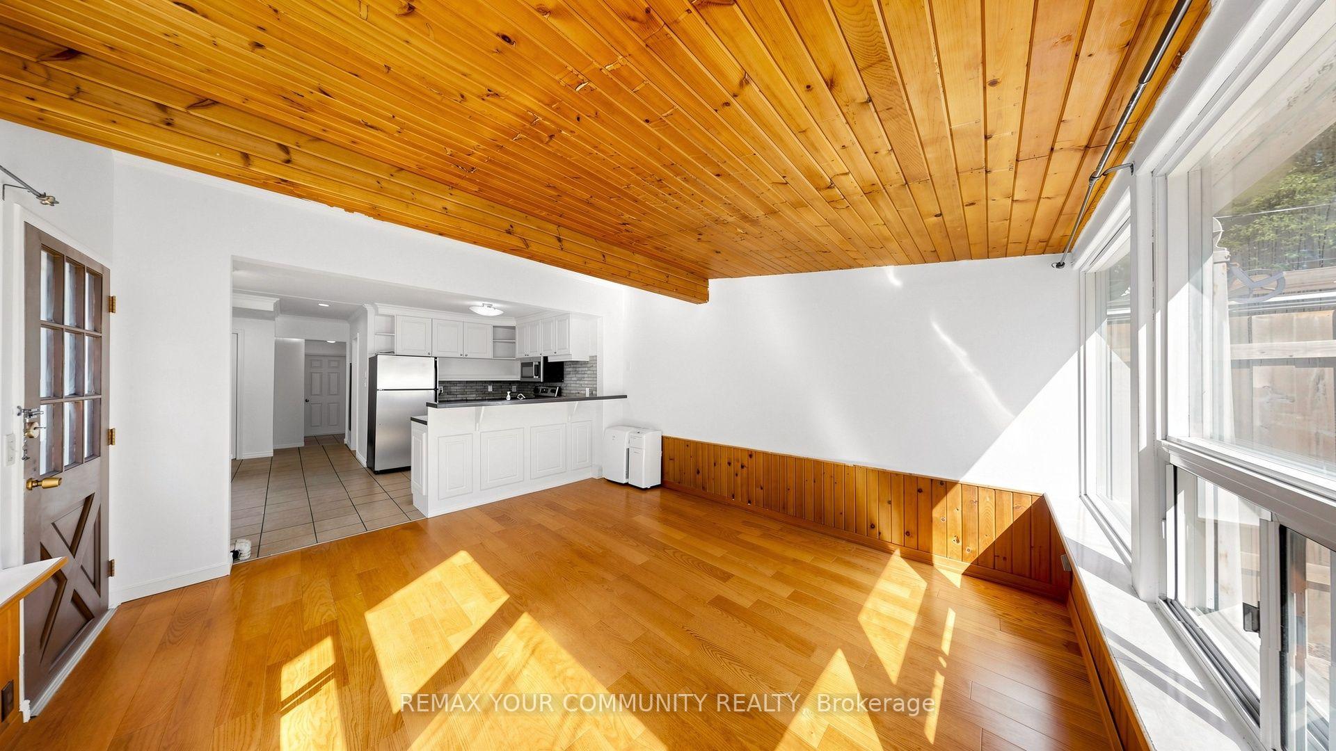 Photo 6 of 73 Robinson Avenue, Scarborough, Oakridge — HOMEH