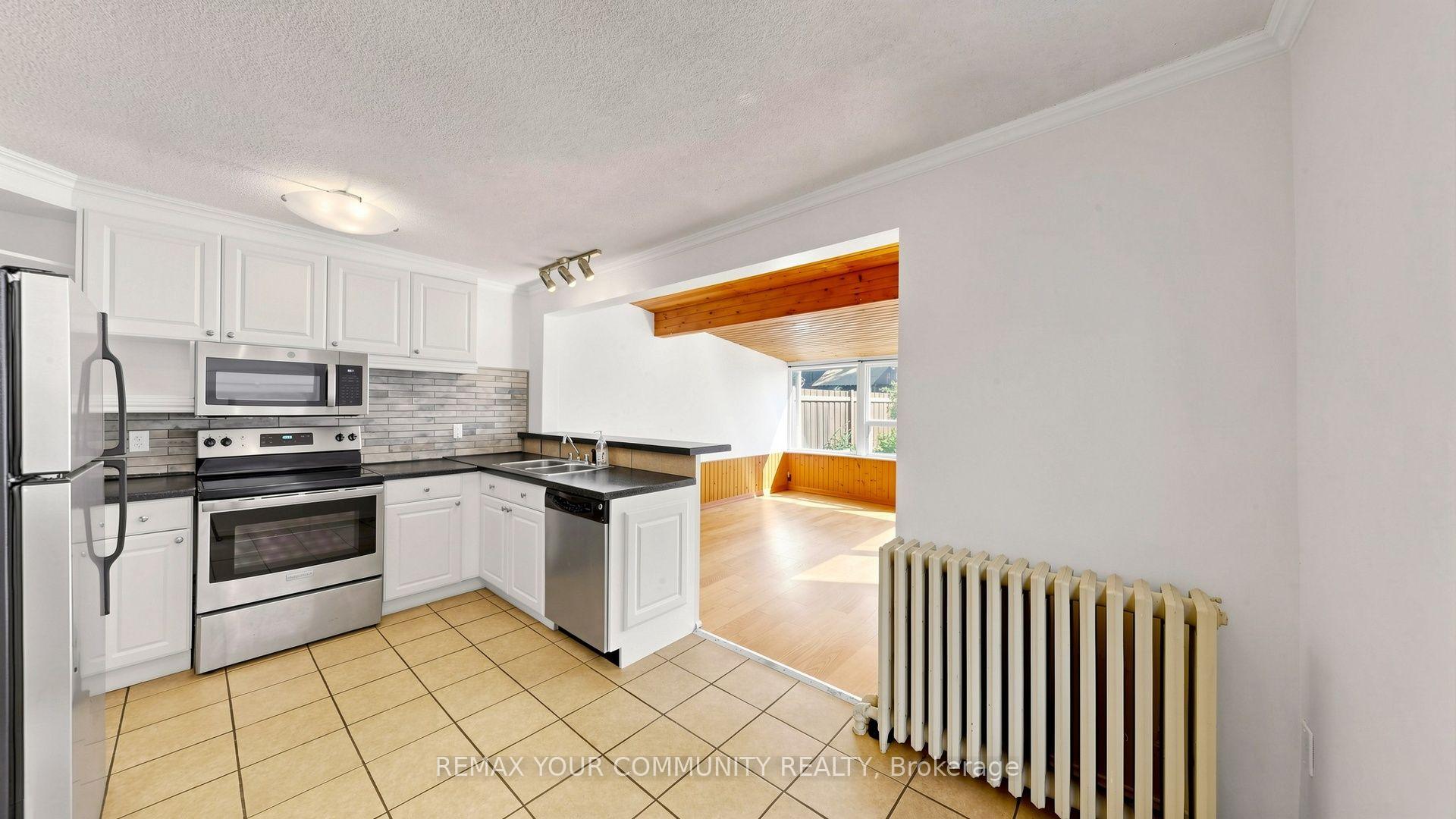 Photo 8 of 73 Robinson Avenue, Scarborough, Oakridge — HOMEH