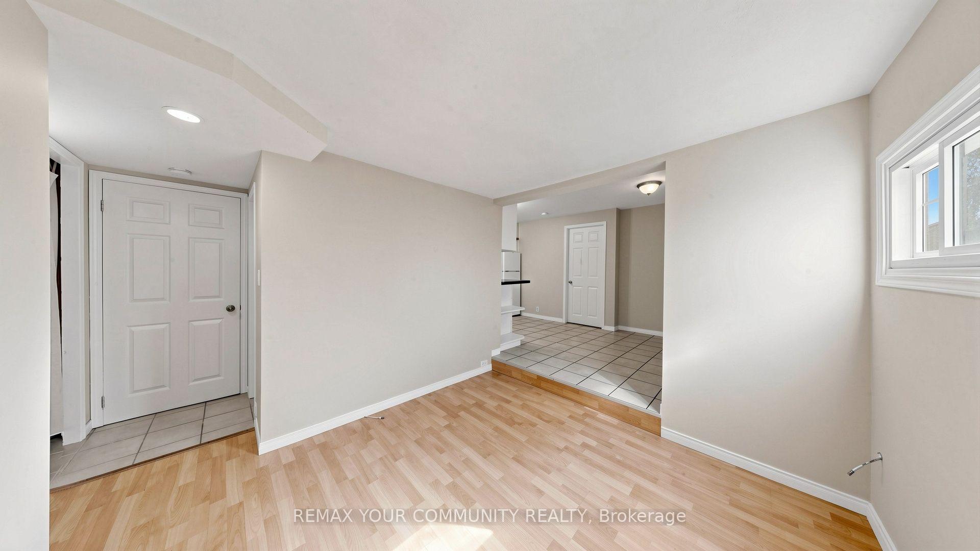 Photo 15 of 73 Robinson Avenue, Scarborough, Oakridge — HOMEH