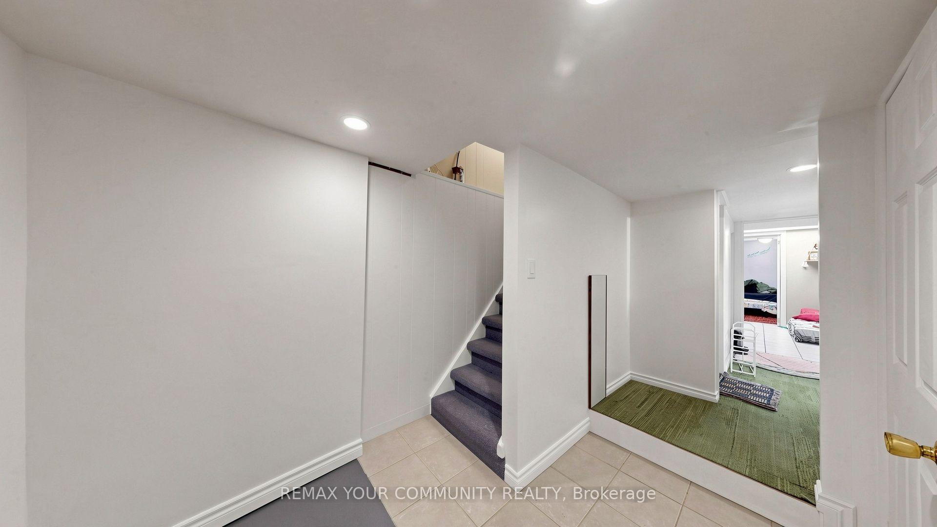 Photo 22 of 73 Robinson Avenue, Scarborough, Oakridge — HOMEH