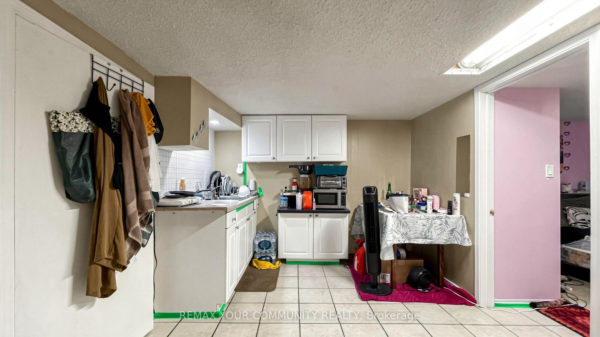 Photo 25 of 73 Robinson Avenue, Scarborough, Oakridge — HOMEH