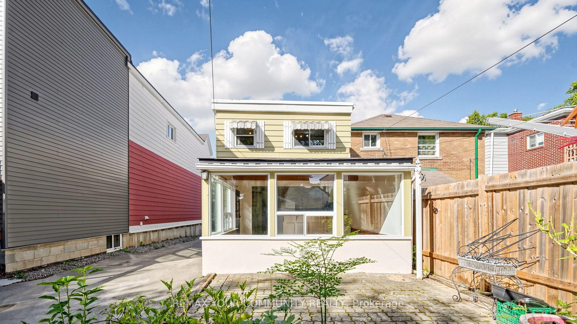 Photo 31 of 73 Robinson Avenue, Scarborough, Oakridge — HOMEH