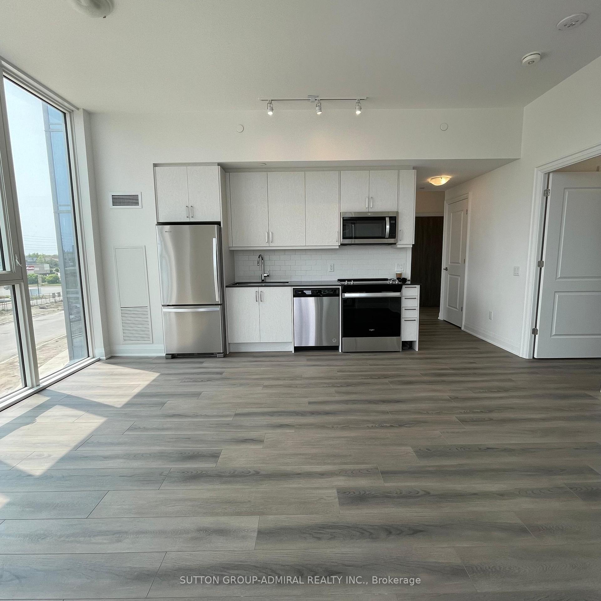 Photo 2 of Unit 201, 10 Gatineau Drive, Vaughan, Beverley Glen — HOMEH