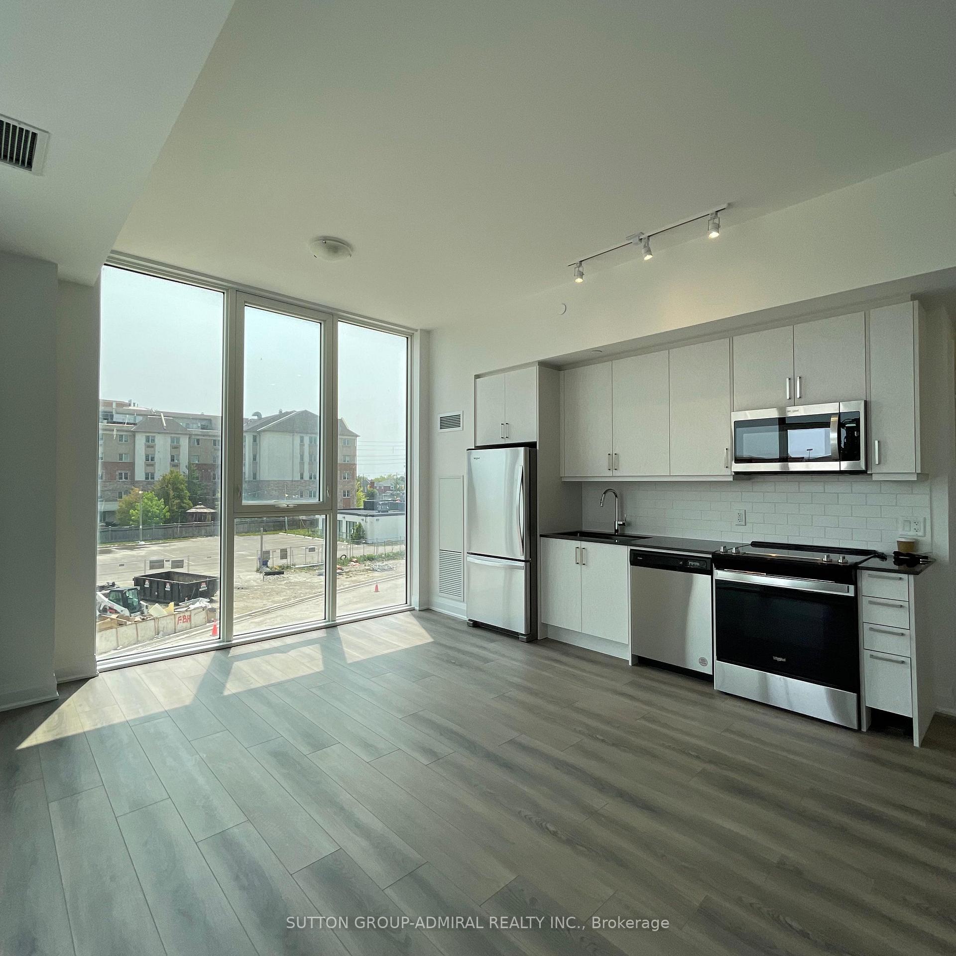 Photo 3 of Unit 201, 10 Gatineau Drive, Vaughan, Beverley Glen — HOMEH