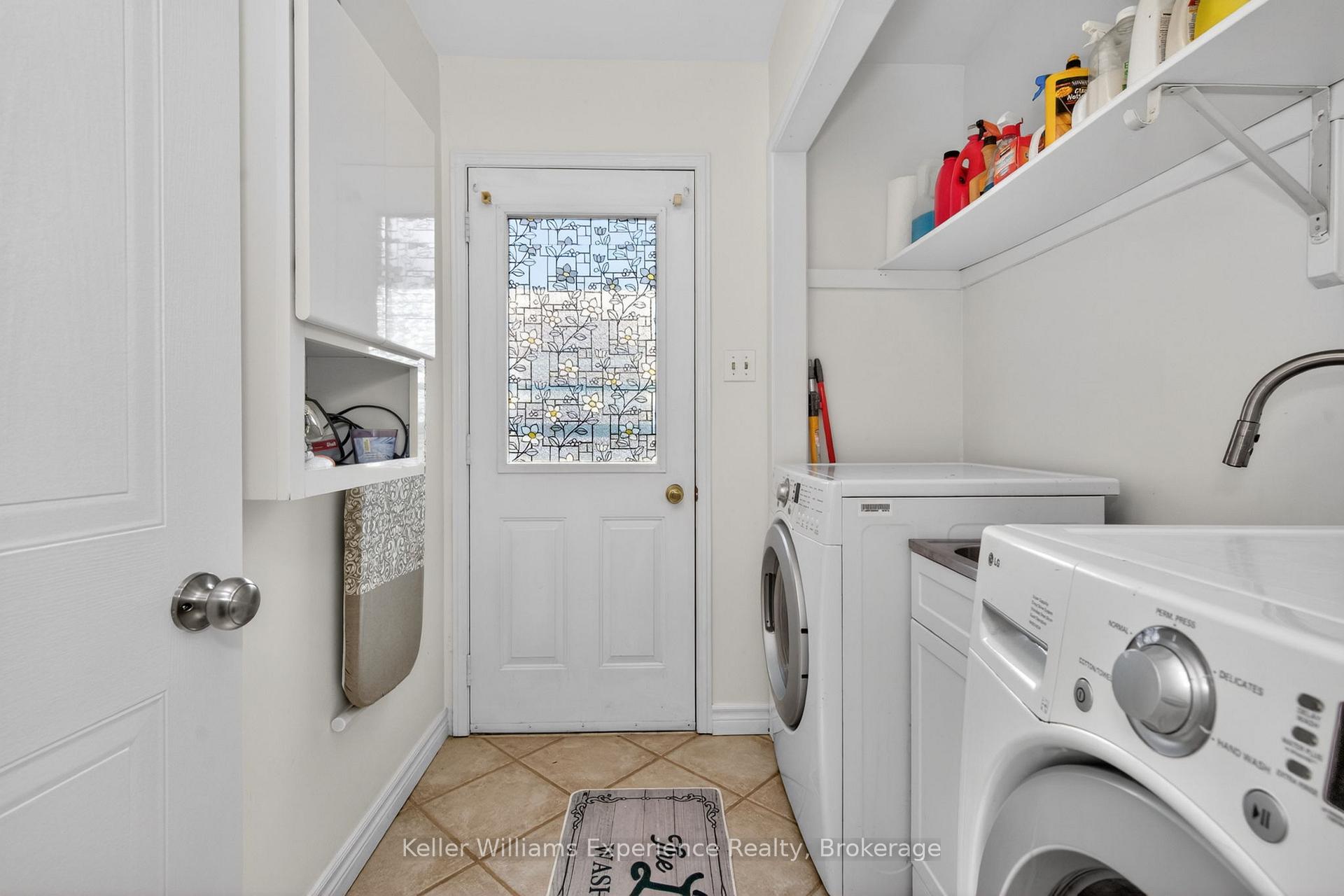 Photo 29 of 933 Playfair Road, Midland — HOMEH