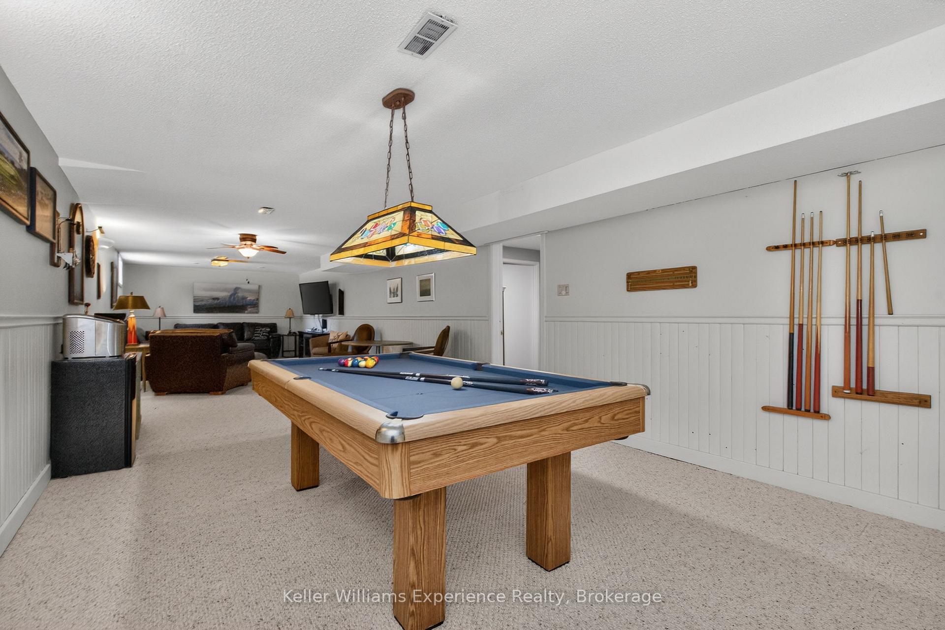 Photo 34 of 933 Playfair Road, Midland — HOMEH