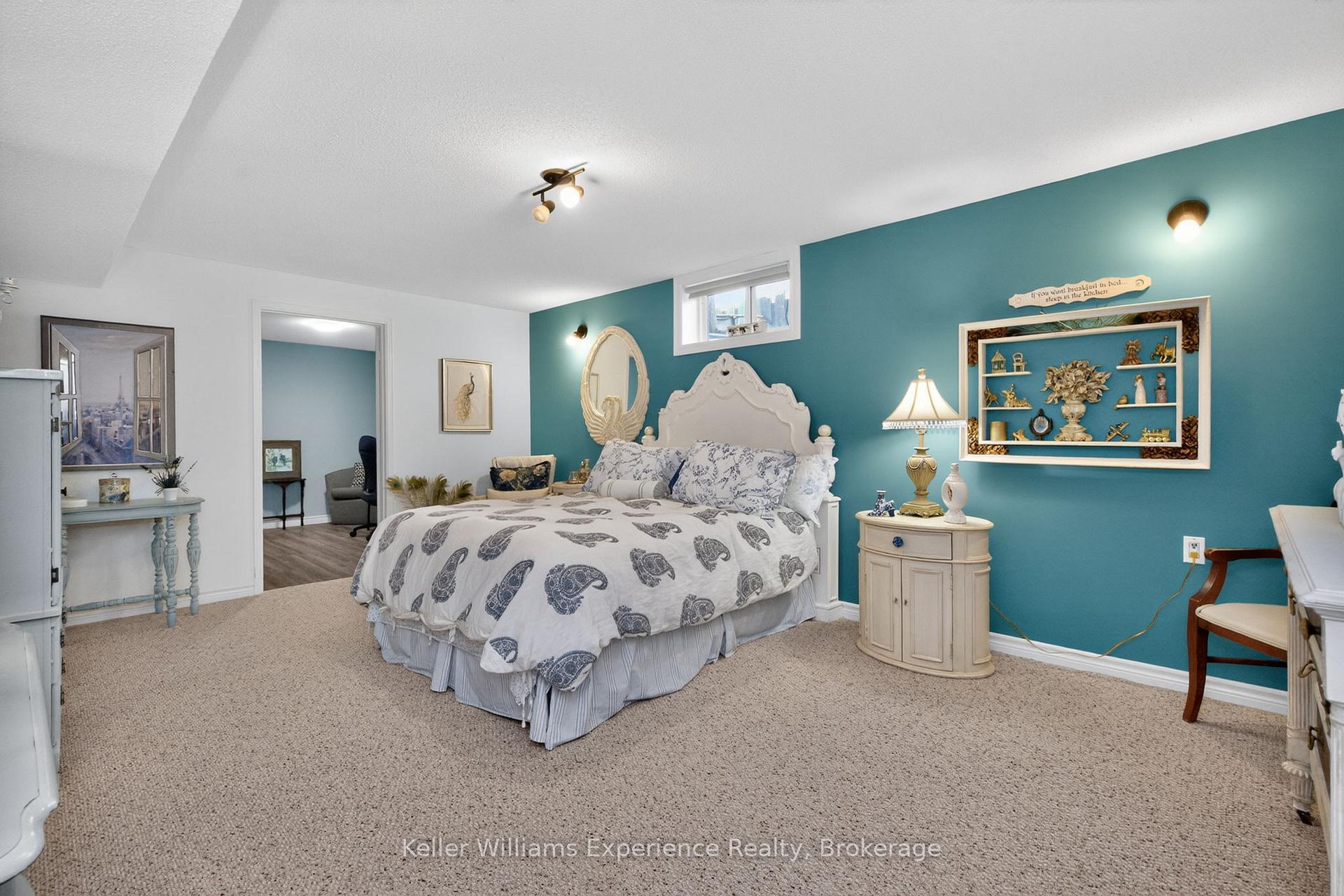 Photo 36 of 933 Playfair Road, Midland — HOMEH