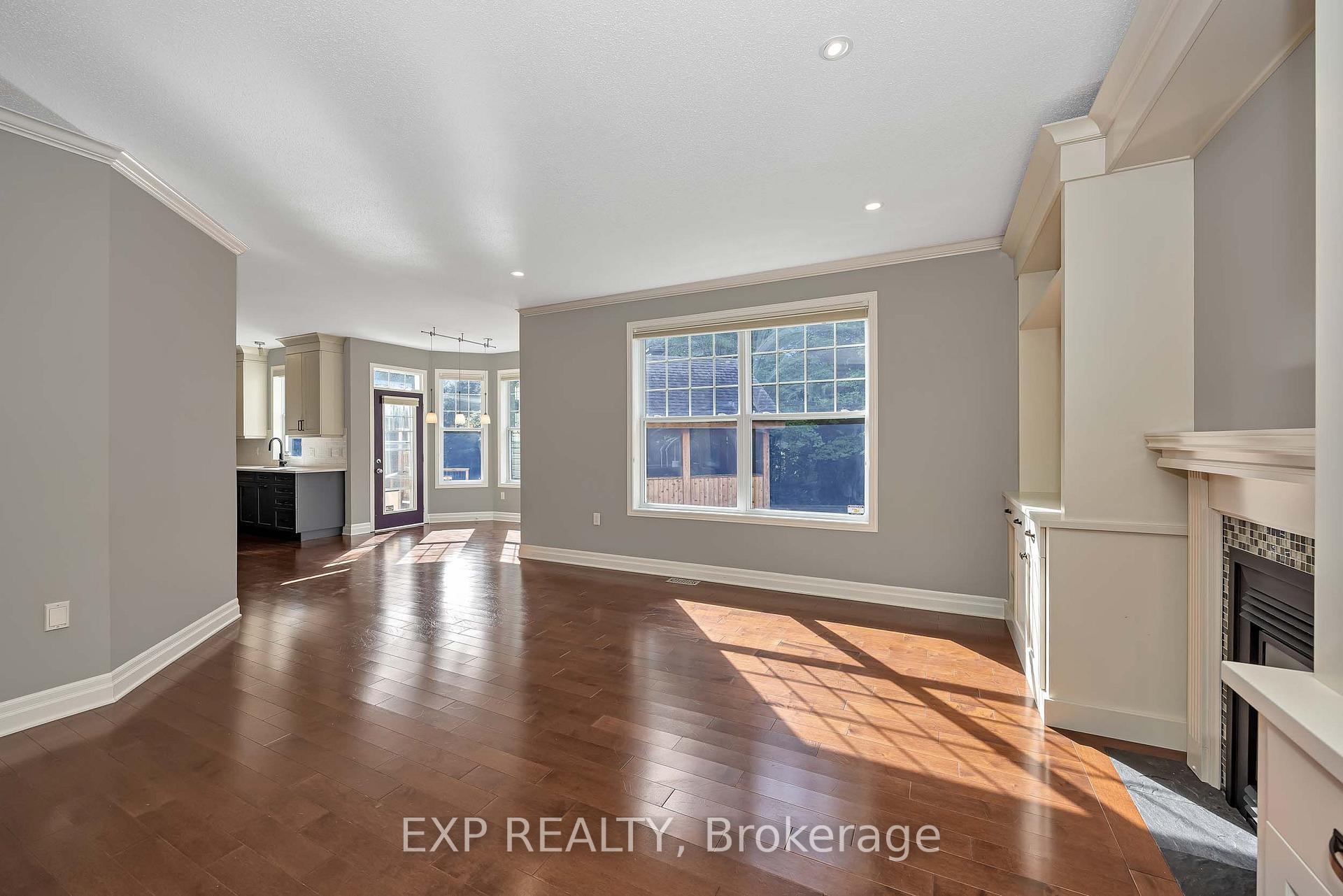Photo 10 of 4356 Piperville Rd, Ottawa, Carlsbad Springs — HOMEH