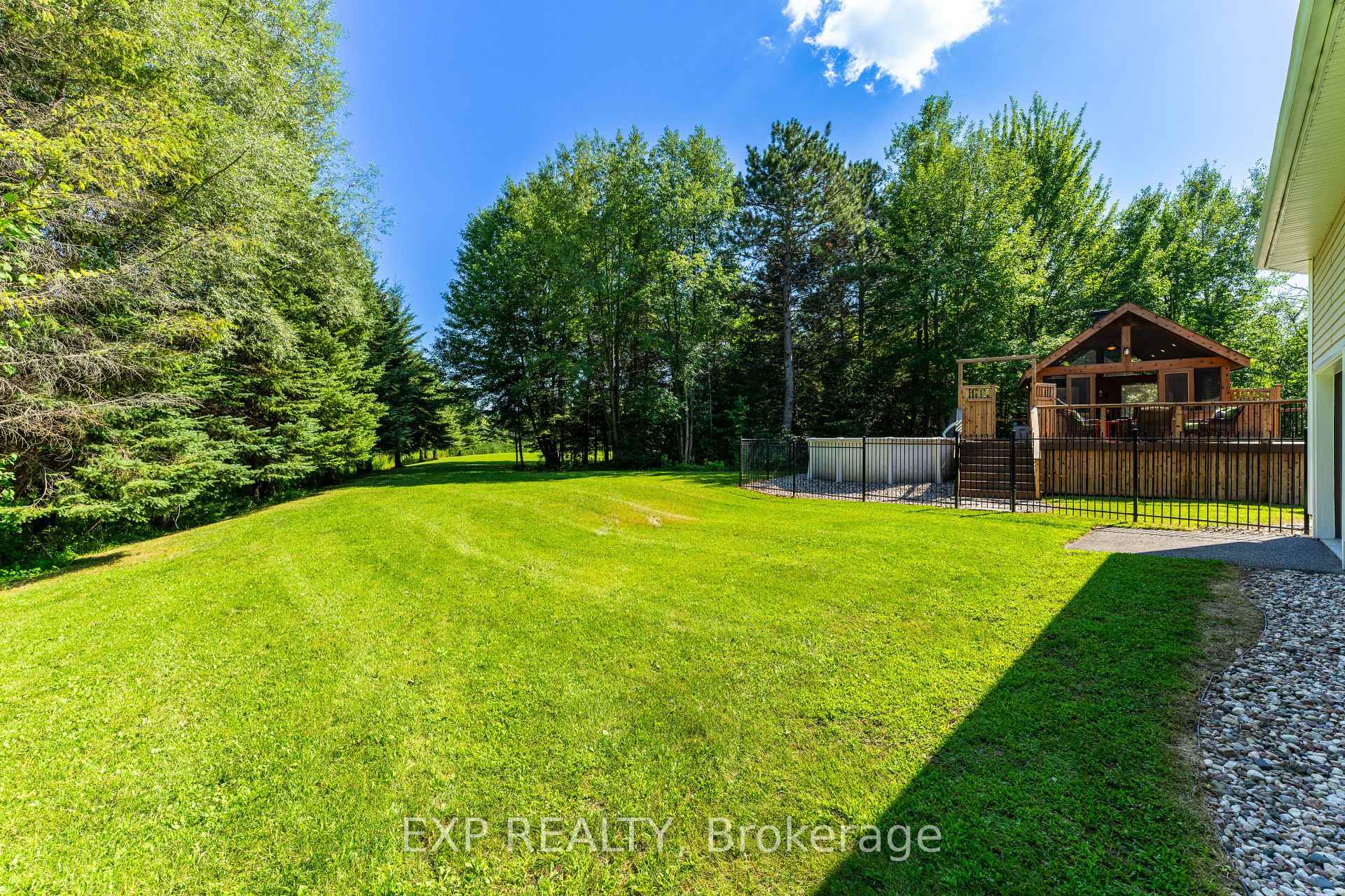 Photo 41 of 4356 Piperville Rd, Ottawa, Carlsbad Springs — HOMEH