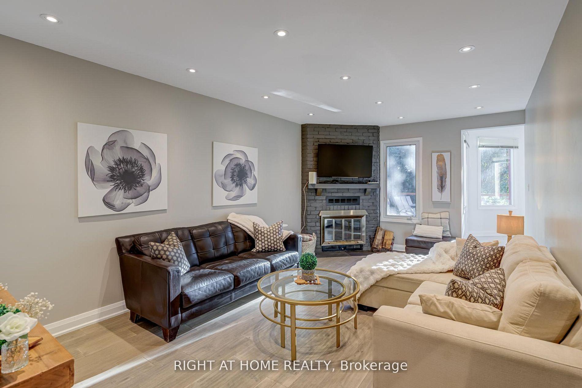 Photo 5 of 66 Glen Hill Drive, Whitby, Blue Grass Meadows — HOMEH