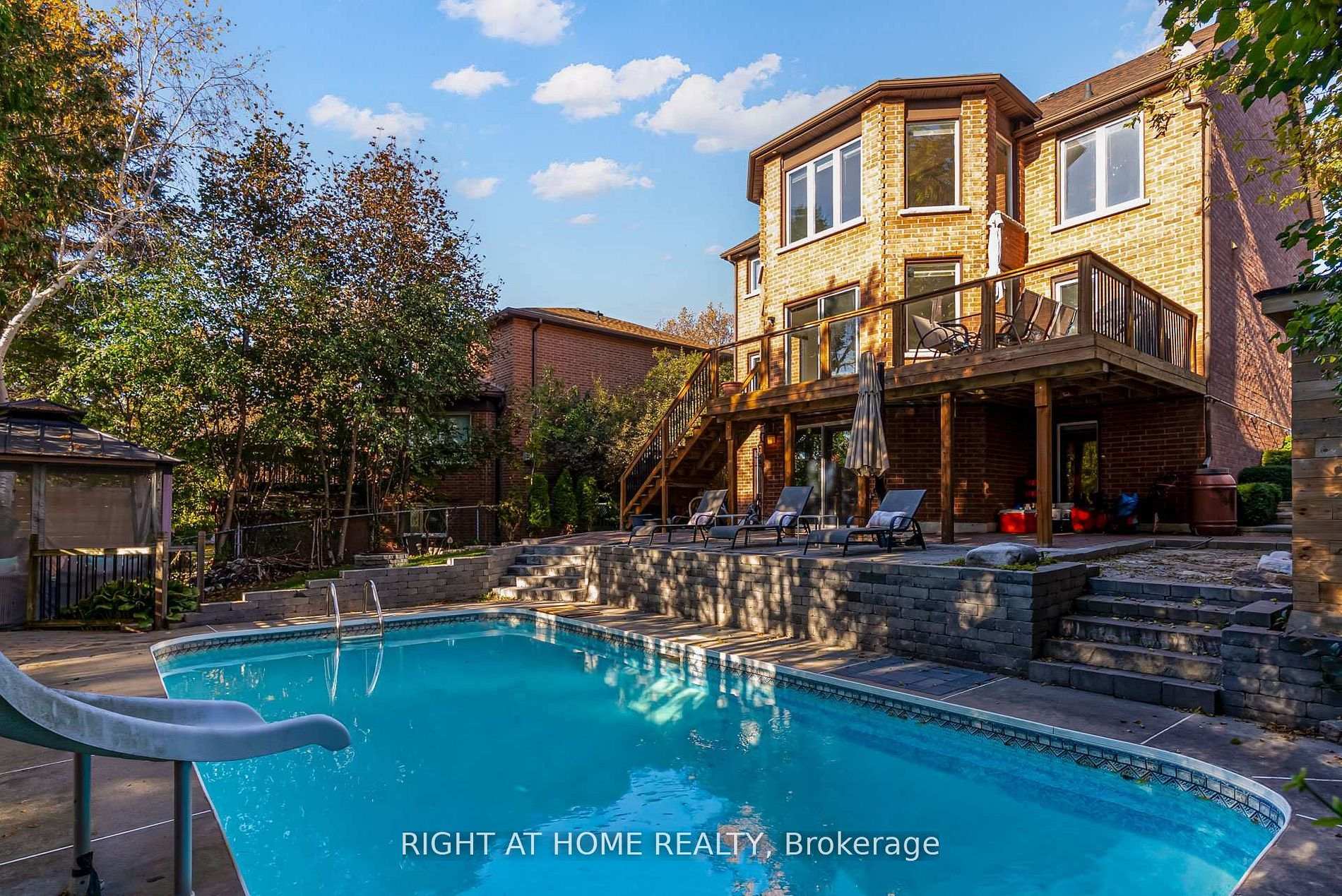 Photo 36 of 66 Glen Hill Drive, Whitby, Blue Grass Meadows — HOMEH