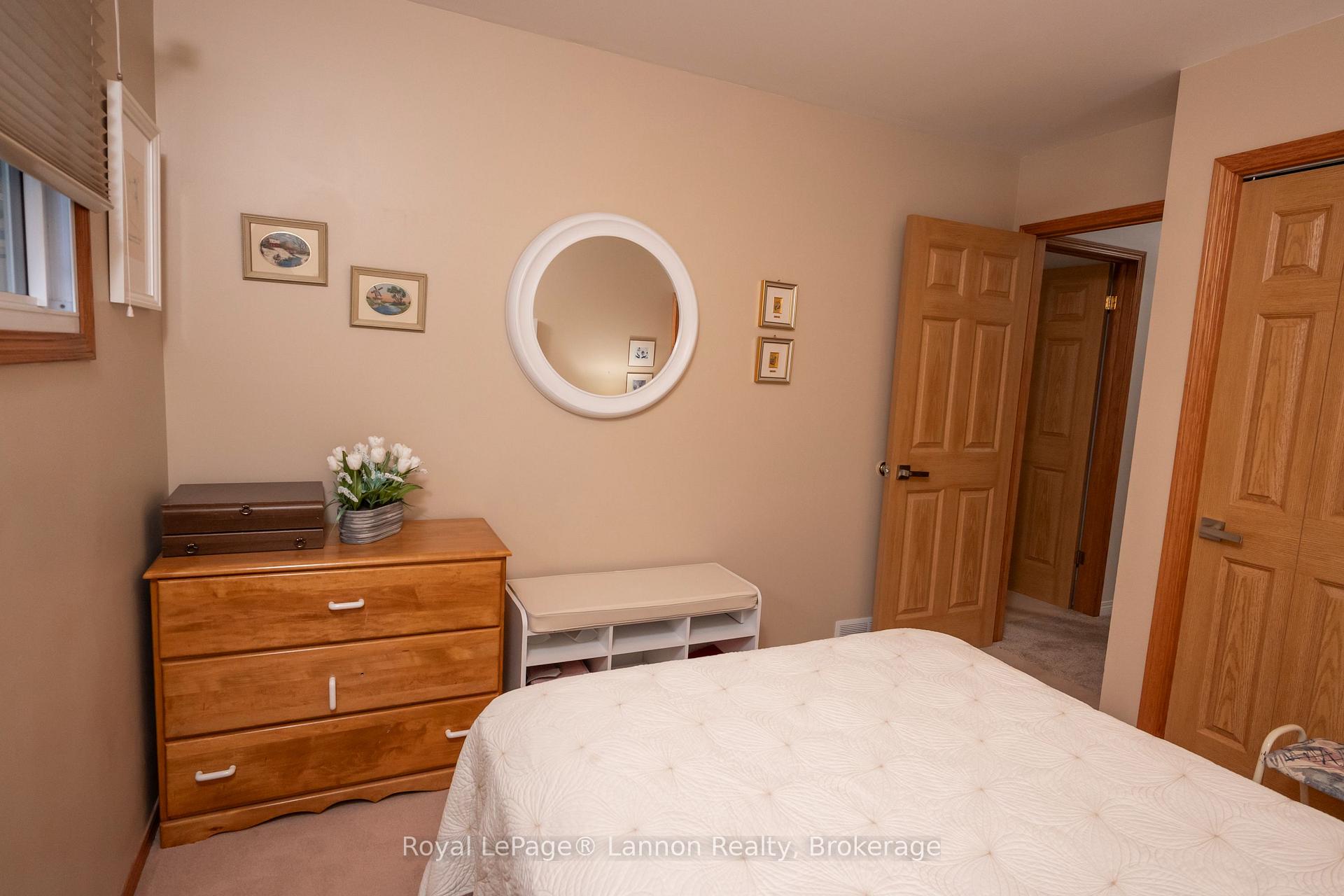 Photo 14 of 404 Riverview Drive, Thunder Bay, Edgewater Park — HOMEH