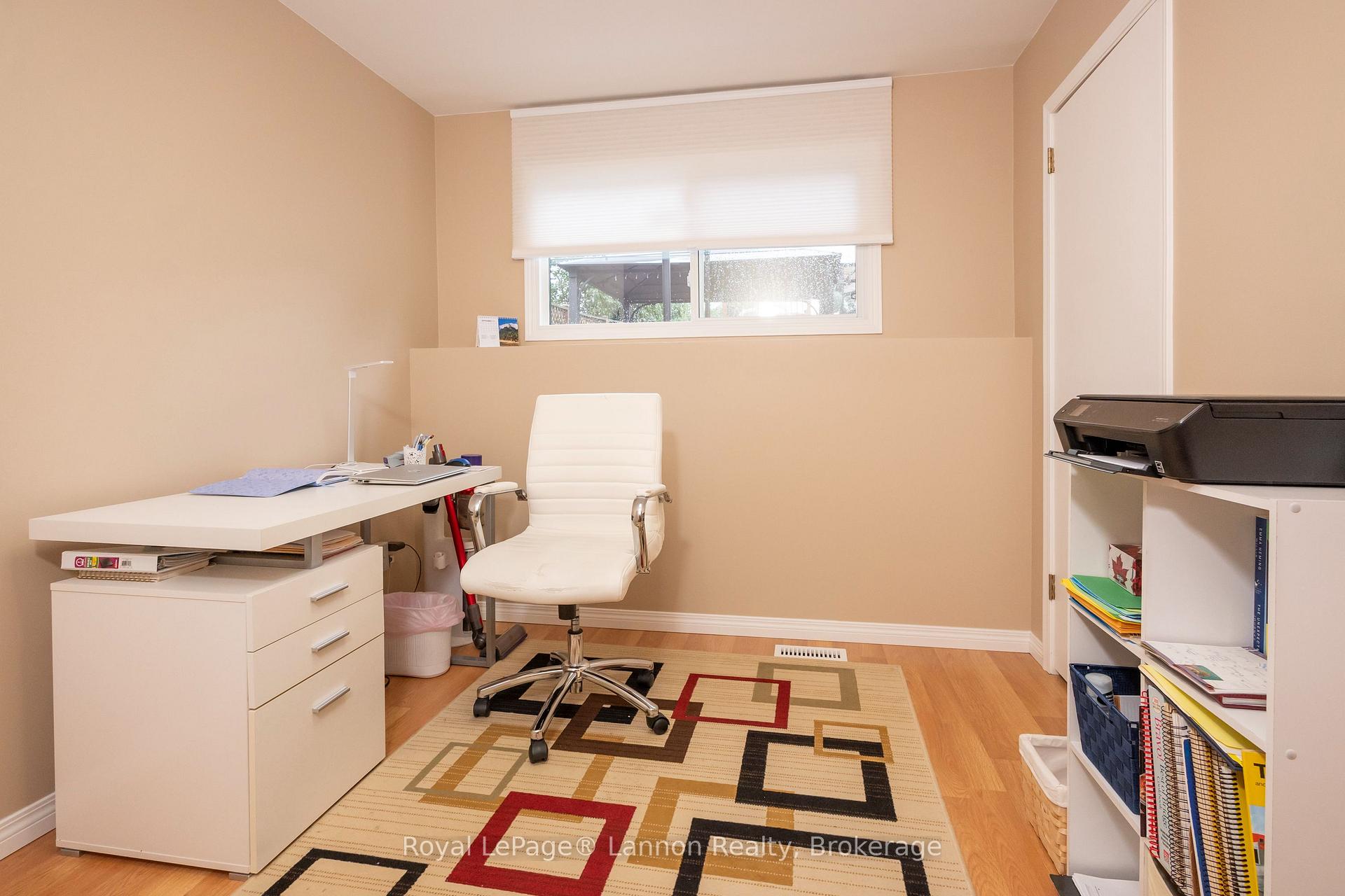 Photo 21 of 404 Riverview Drive, Thunder Bay, Edgewater Park — HOMEH