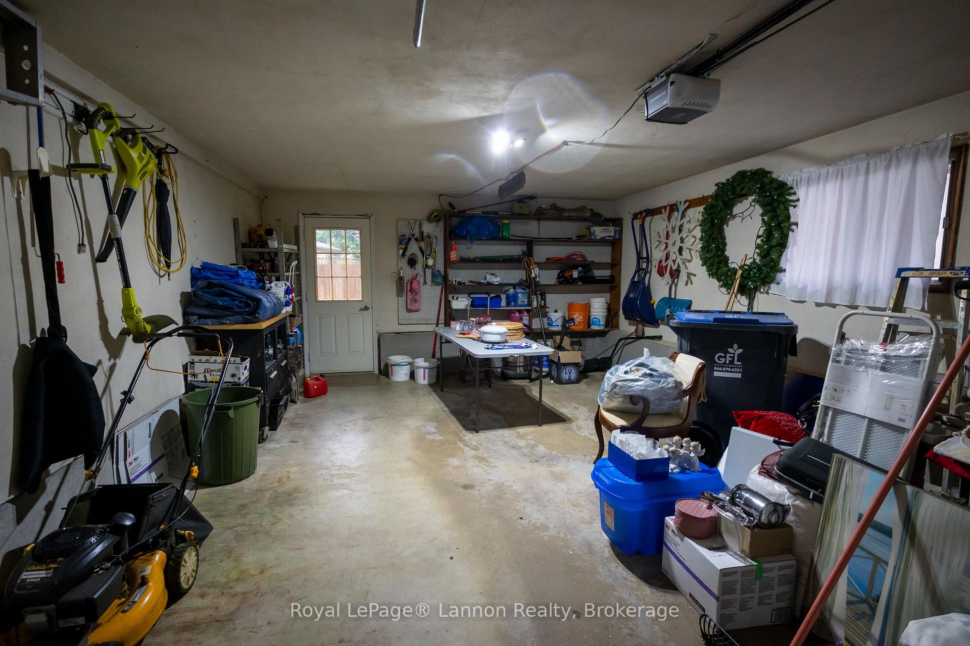 Photo 31 of 404 Riverview Drive, Thunder Bay, Edgewater Park — HOMEH