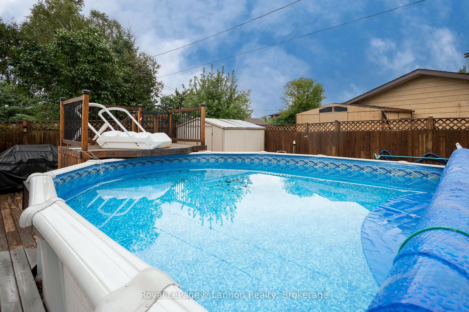 Photo 40 of 404 Riverview Drive, Thunder Bay, Edgewater Park — HOMEH