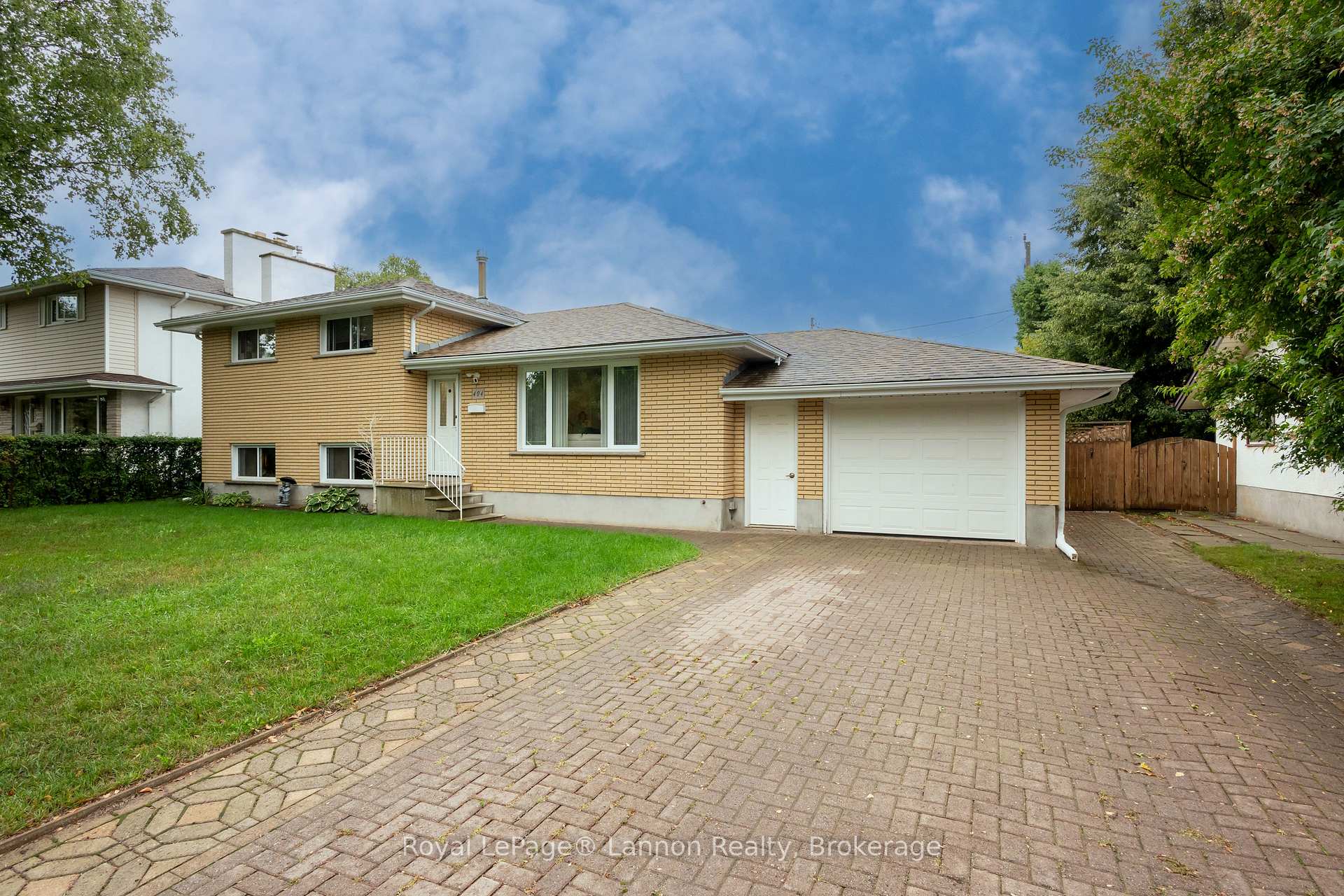 Photo 43 of 404 Riverview Drive, Thunder Bay, Edgewater Park — HOMEH