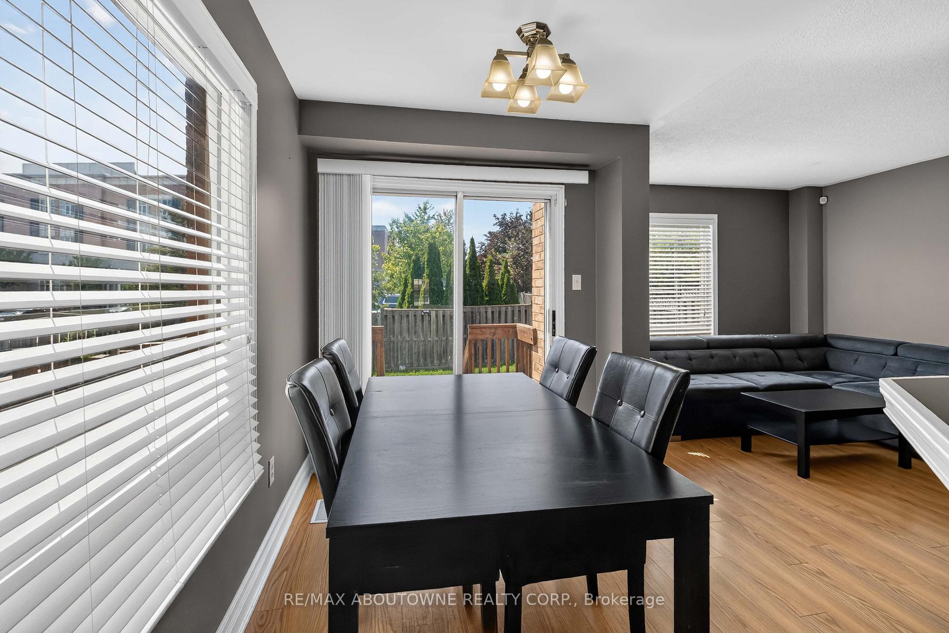 Photo 10 of 5233 Thornburn Drive, Burlington, Uptown — HOMEH