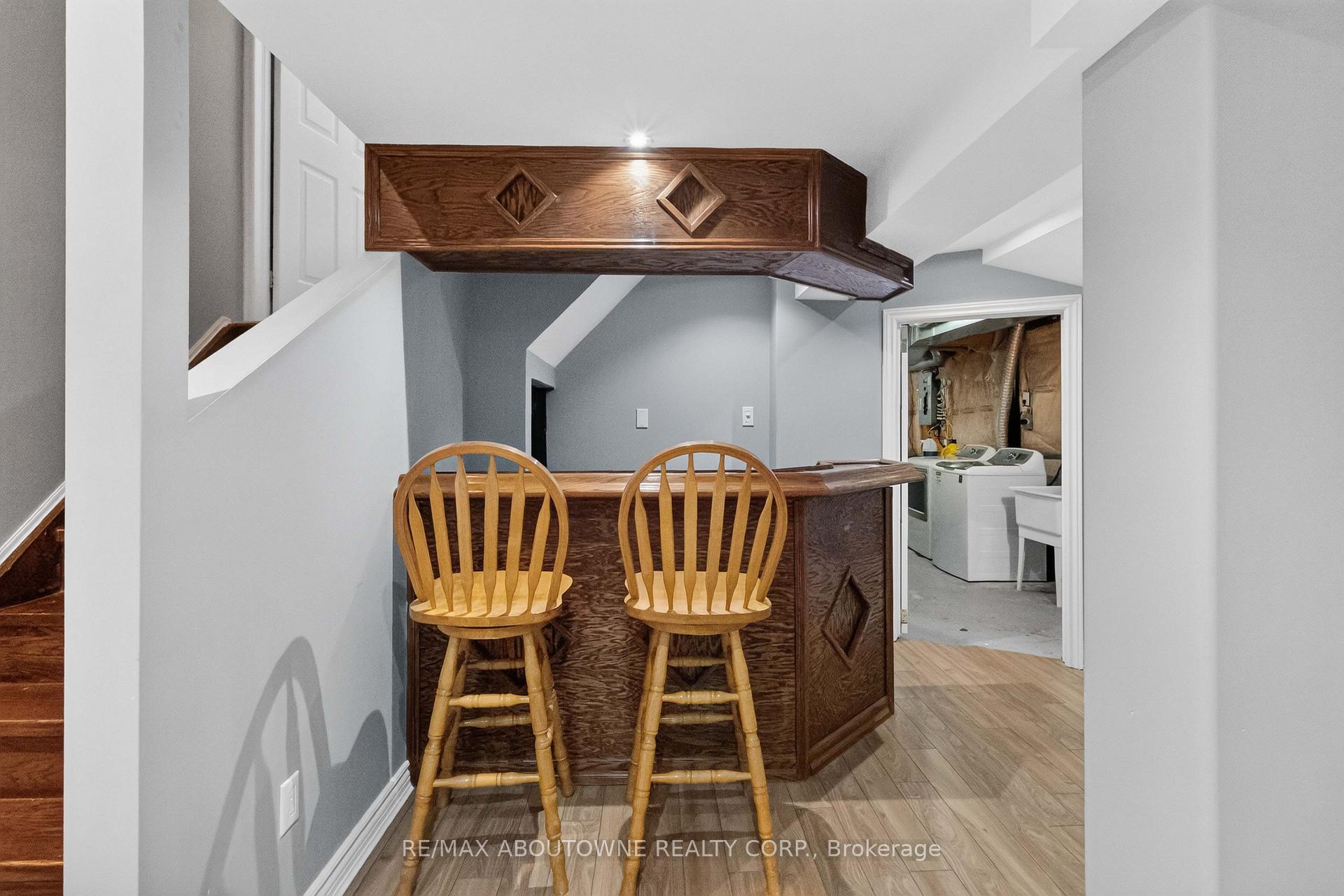Photo 33 of 5233 Thornburn Drive, Burlington, Uptown — HOMEH