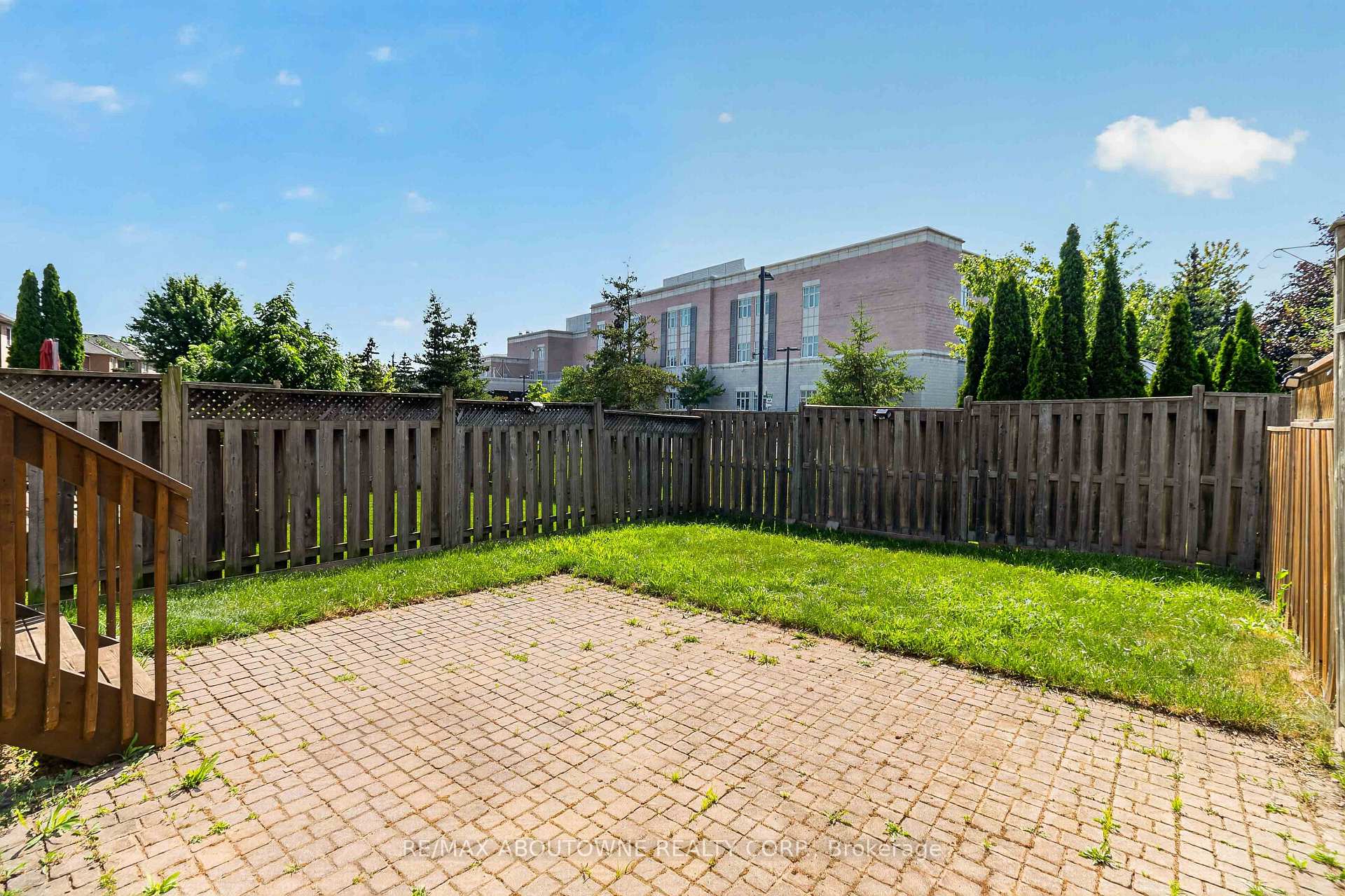 Photo 36 of 5233 Thornburn Drive, Burlington, Uptown — HOMEH