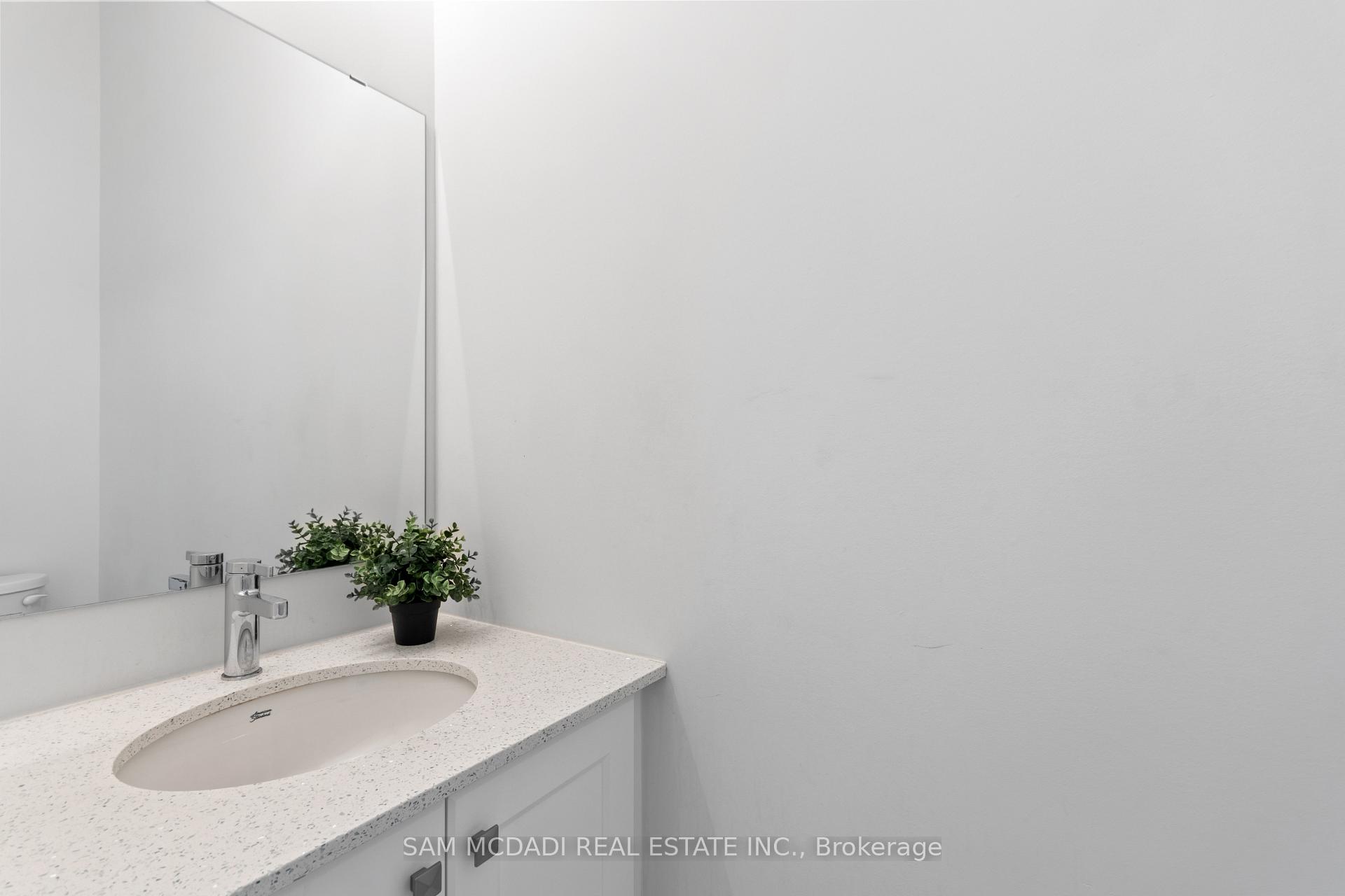 Photo 20 of 99 Black Walnut Court, Aurora, Aurora Estates — HOMEH