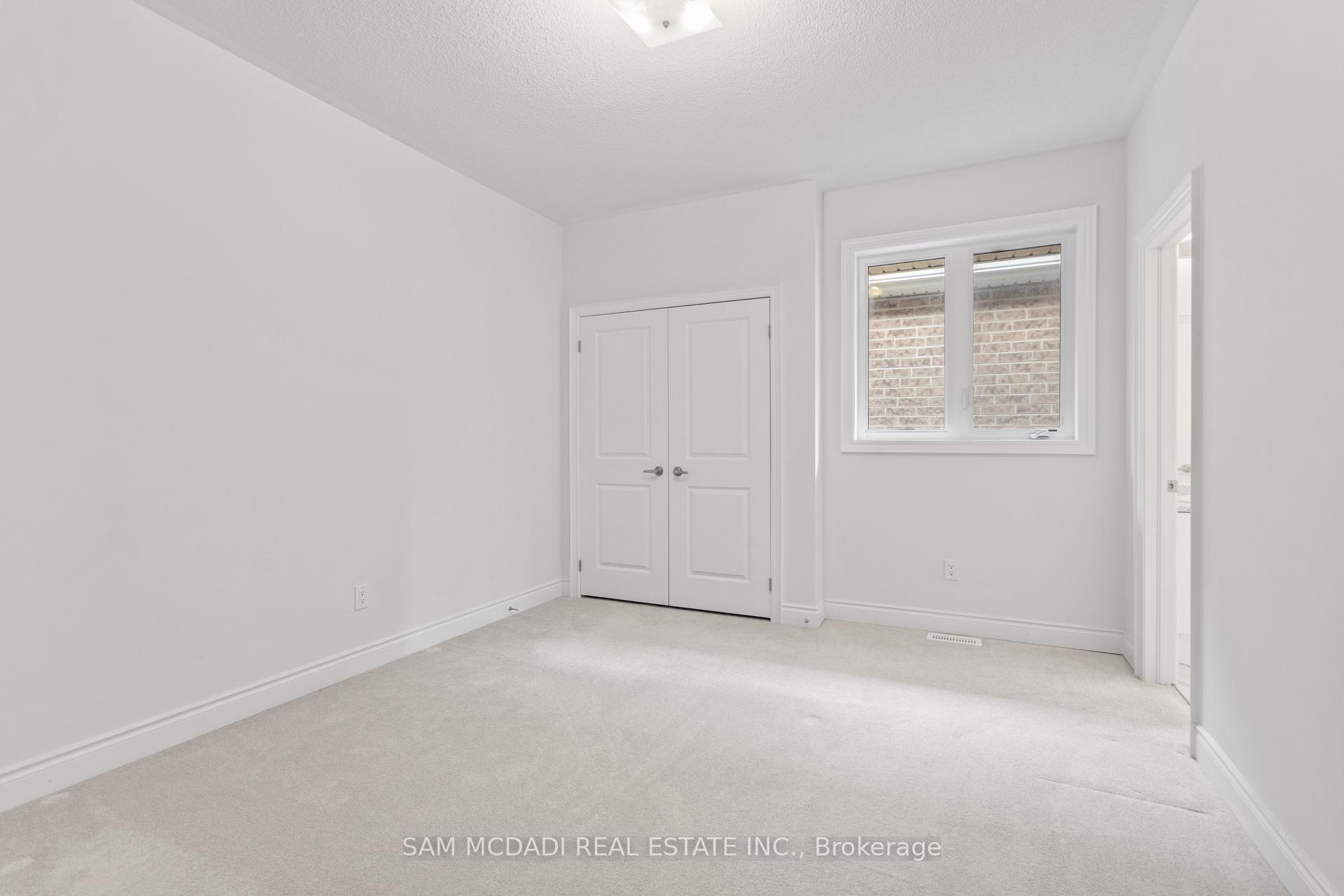 Photo 35 of 99 Black Walnut Court, Aurora, Aurora Estates — HOMEH