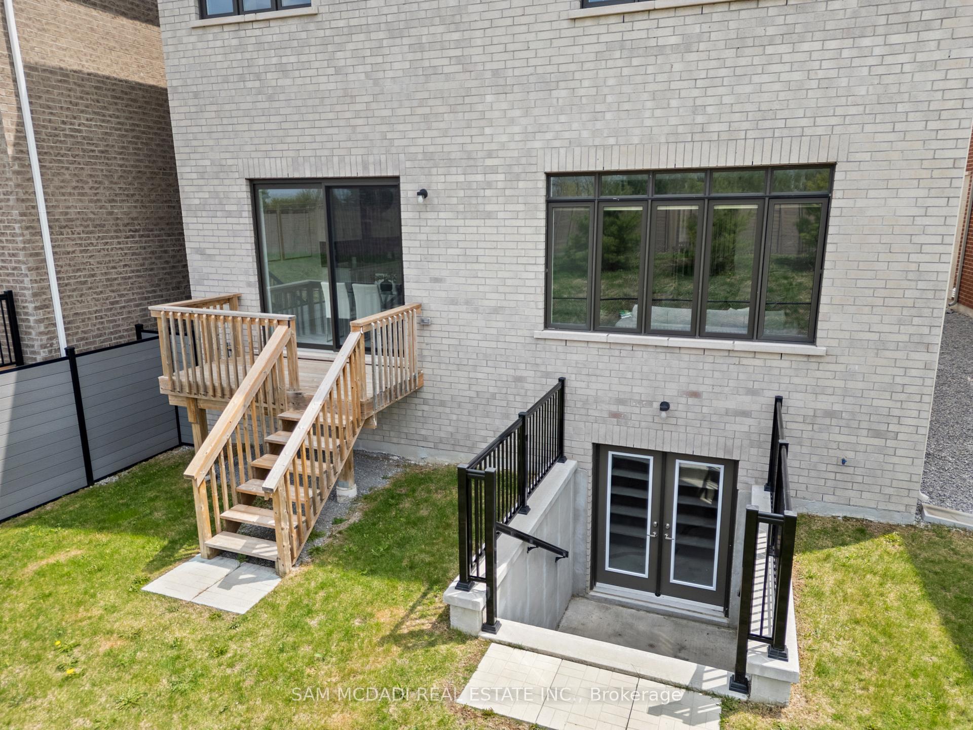 Photo 42 of 99 Black Walnut Court, Aurora, Aurora Estates — HOMEH